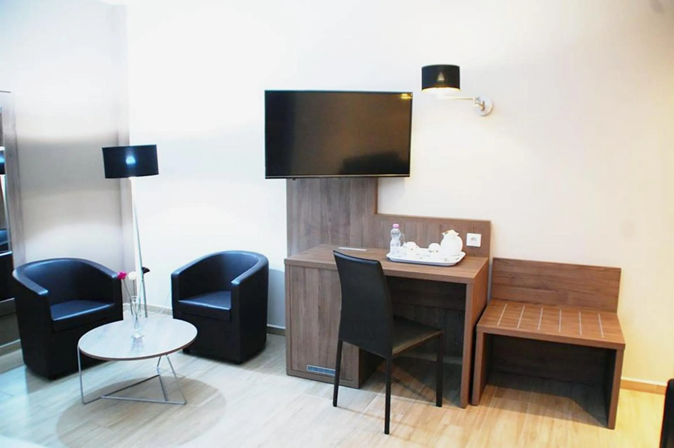 TV and multimedia in Le Zenith Hotel Oran