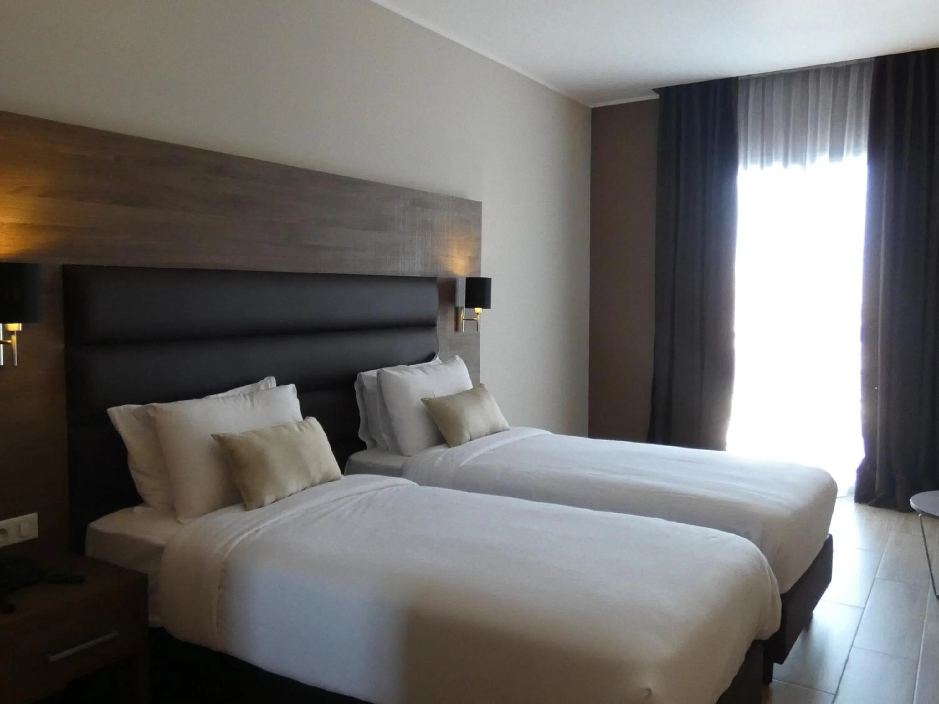 Bed in Le Zenith Hotel Oran