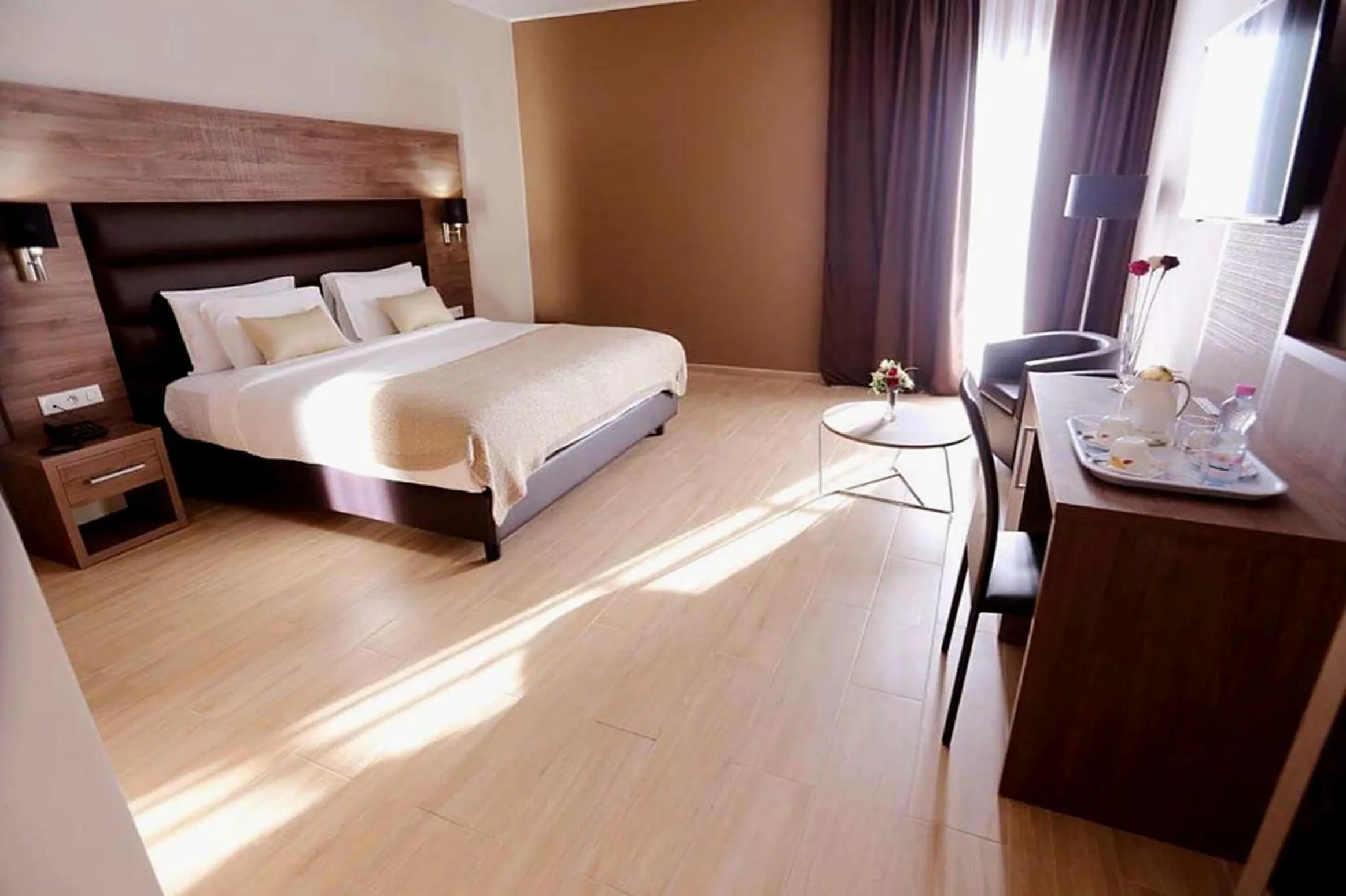 Bedroom, Bed in Le Zenith Hotel Oran