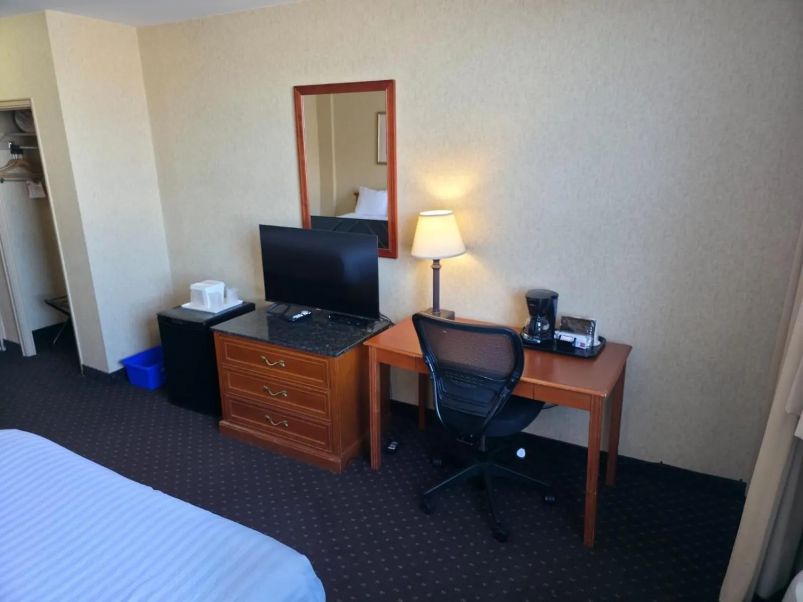 Bed in Clarion Hotel