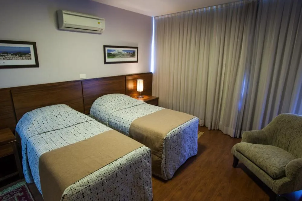 Photo of the whole room in Gallant Hotel