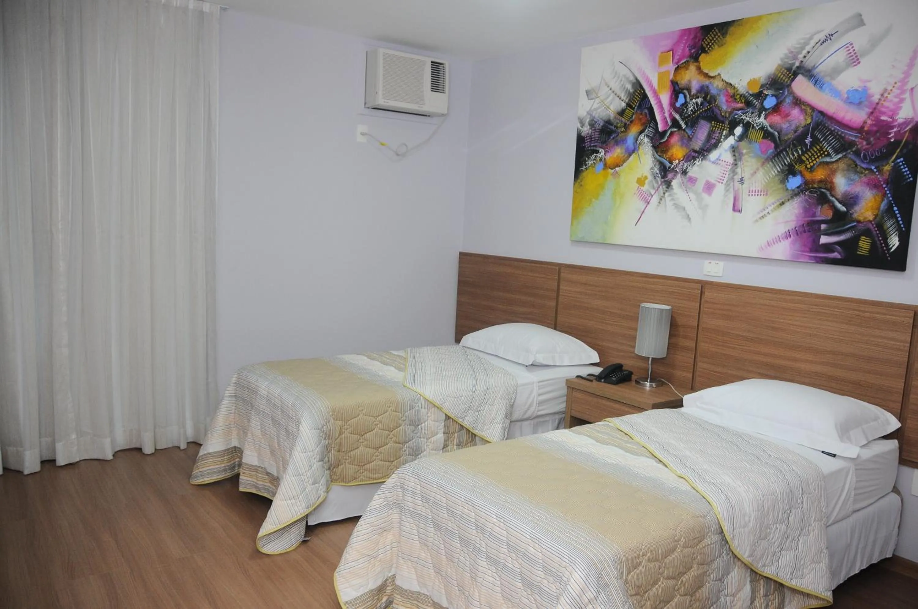 Photo of the whole room, Bed in Gallant Hotel