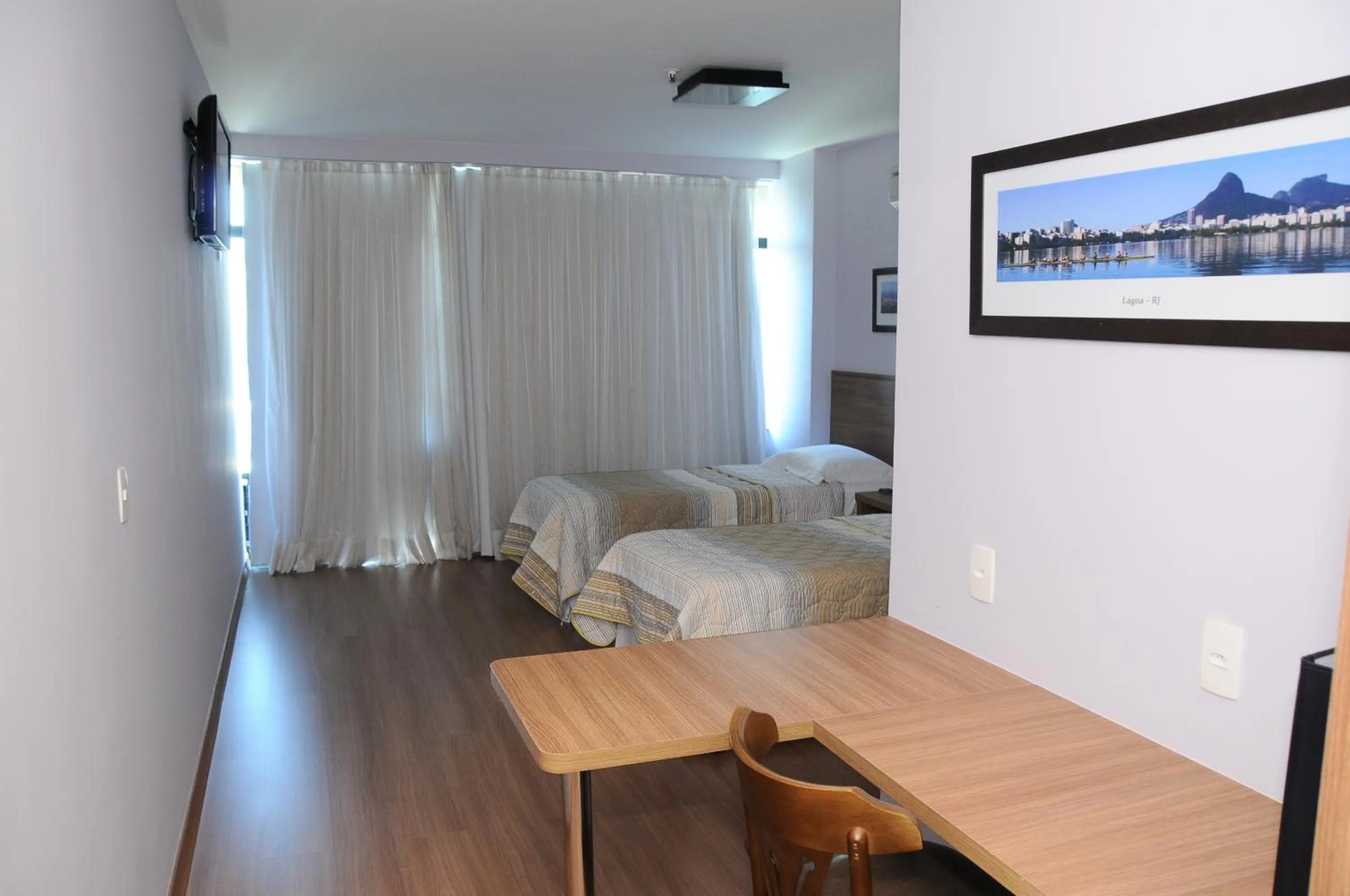 Photo of the whole room, Bed in Gallant Hotel