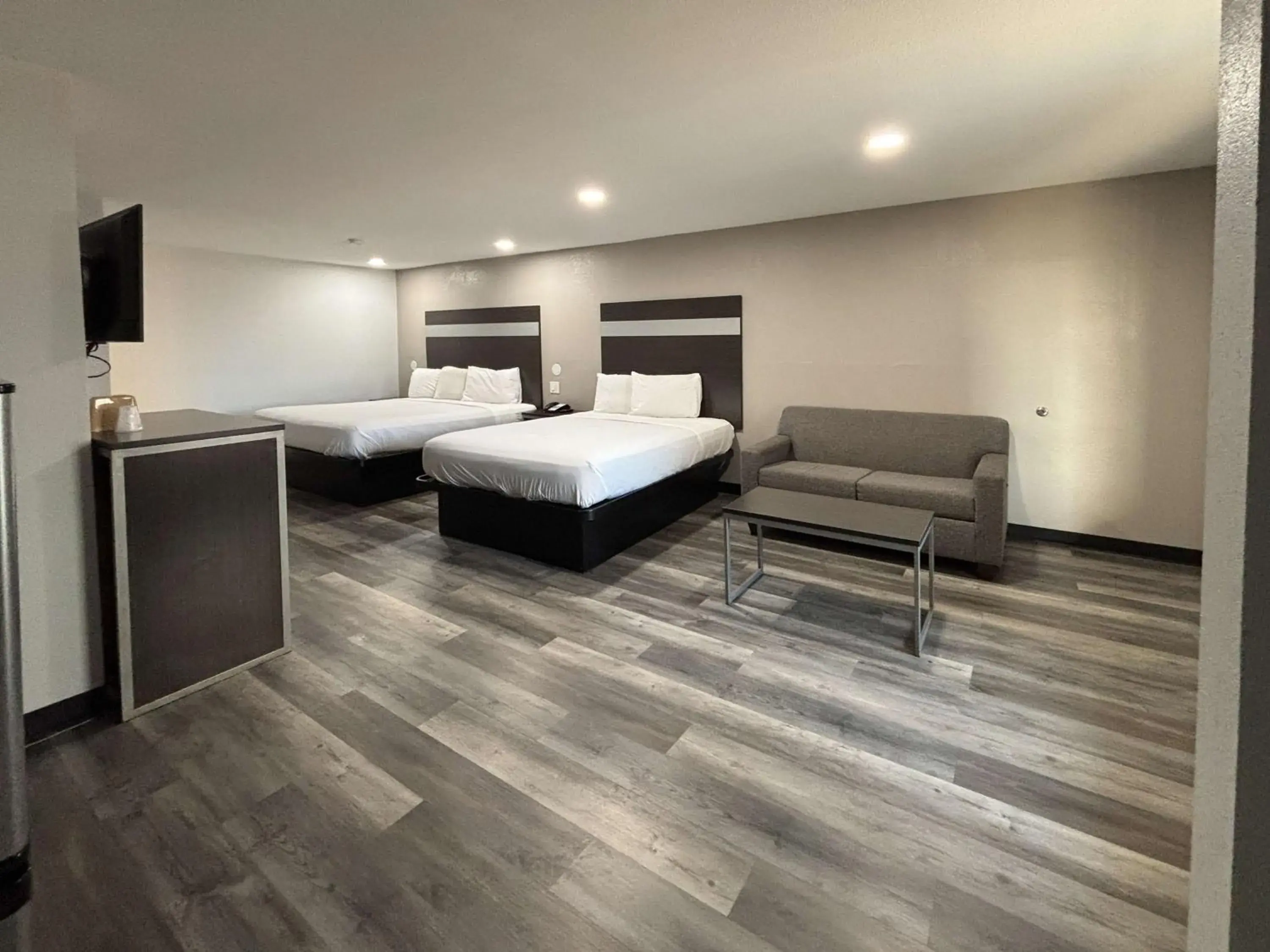 Bedroom, Bed in Americas Best Value Inn & Suites La Porte/Houston Bedroom, Bed in Americas Best Value Inn & Suites La Porte/Houston