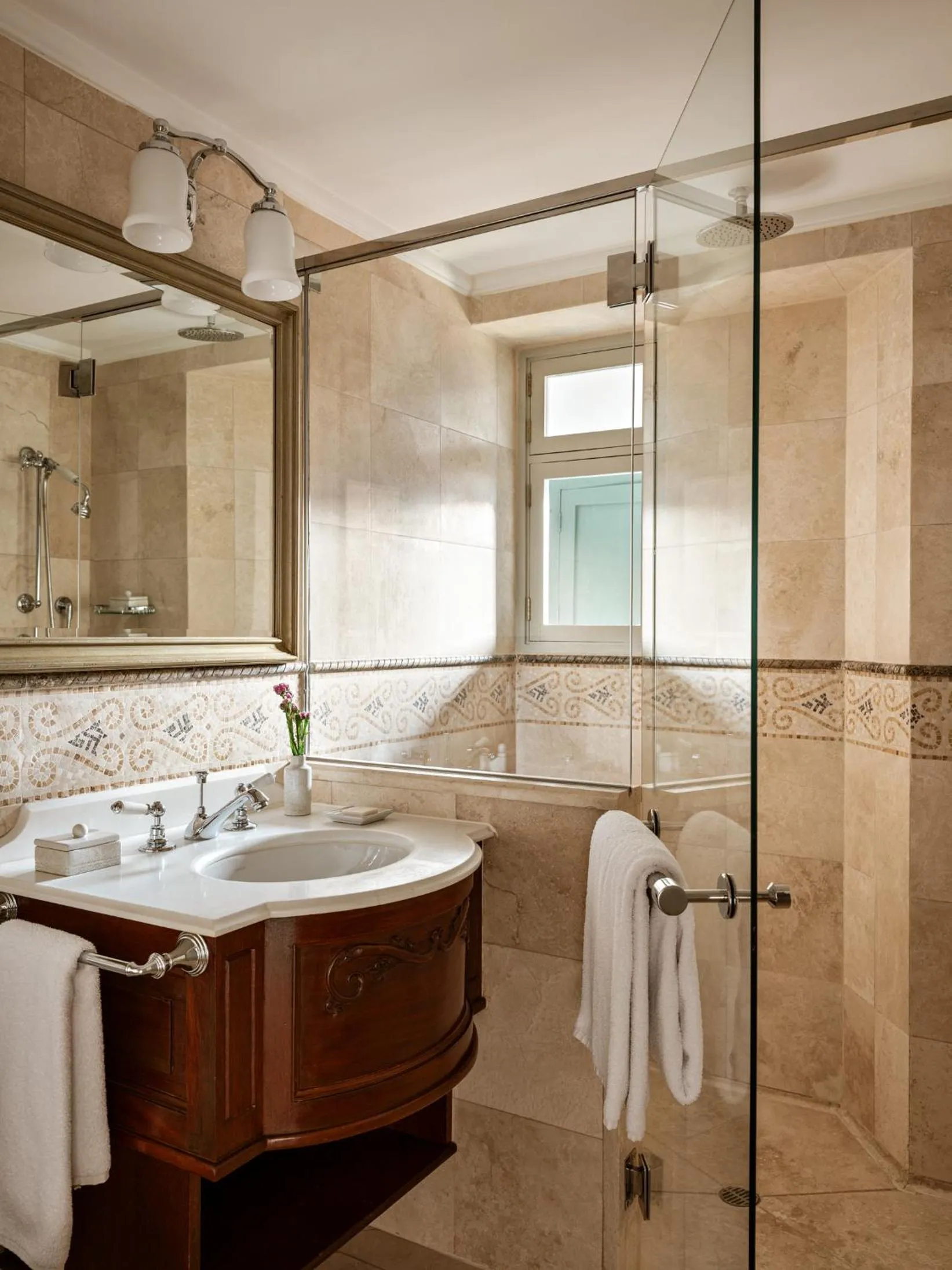 Bathroom in Monasterio, A Belmond Hotel, Cusco