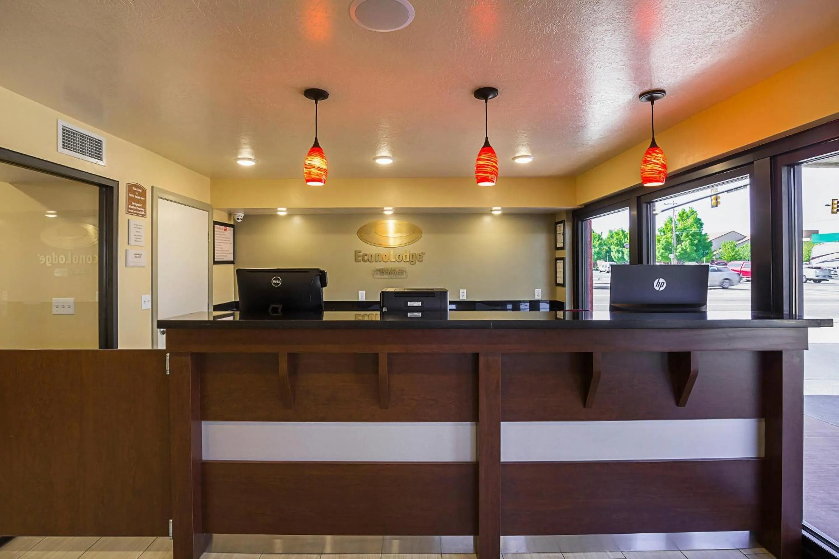 Lobby or reception in Econo Lodge Hurricane Zion Park Area