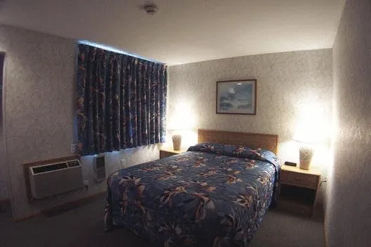 Bedroom in Sea Spray Motel