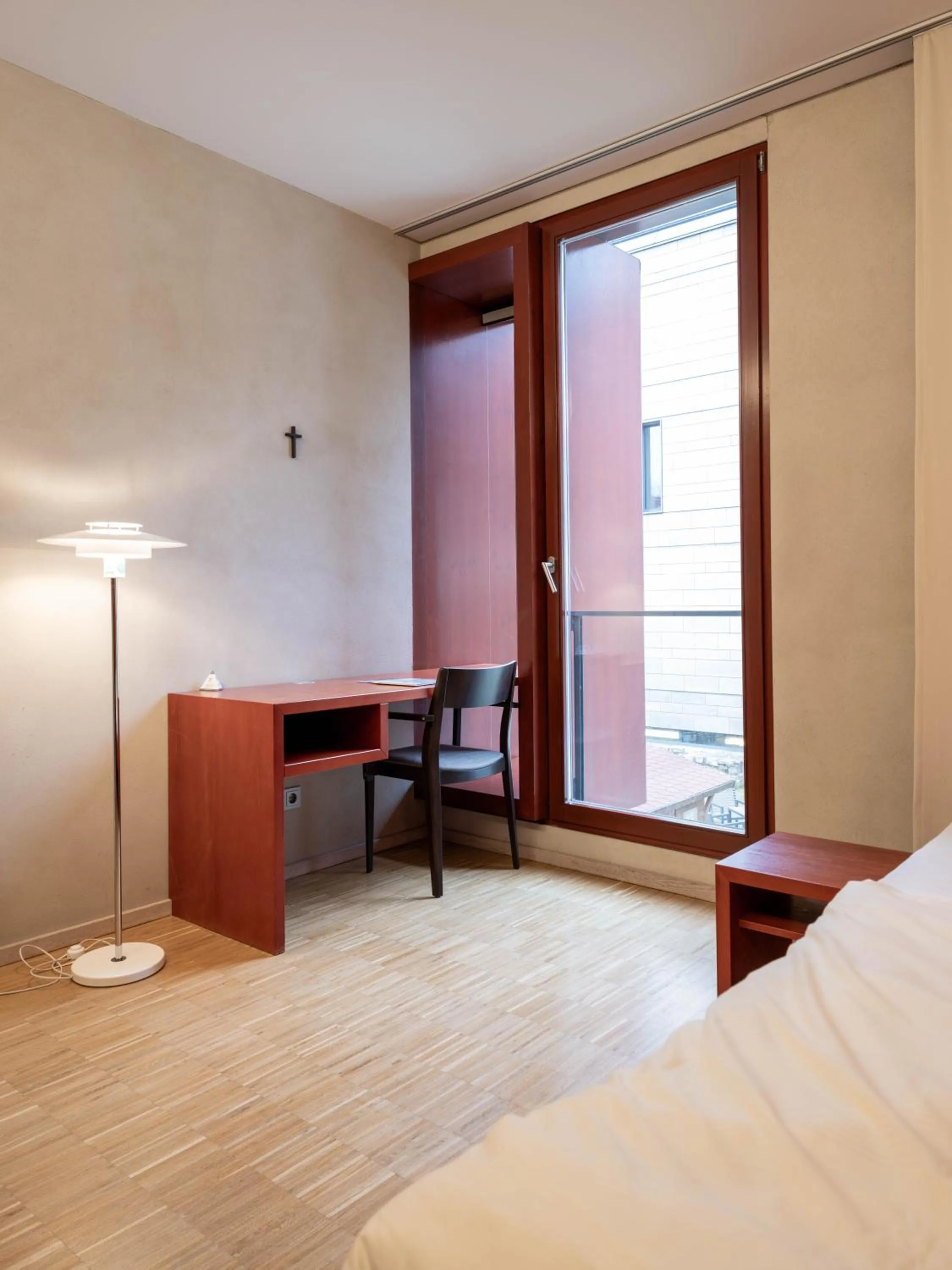 Photo of the whole room, Bed in Ev. Augustinerkloster zu Erfurt