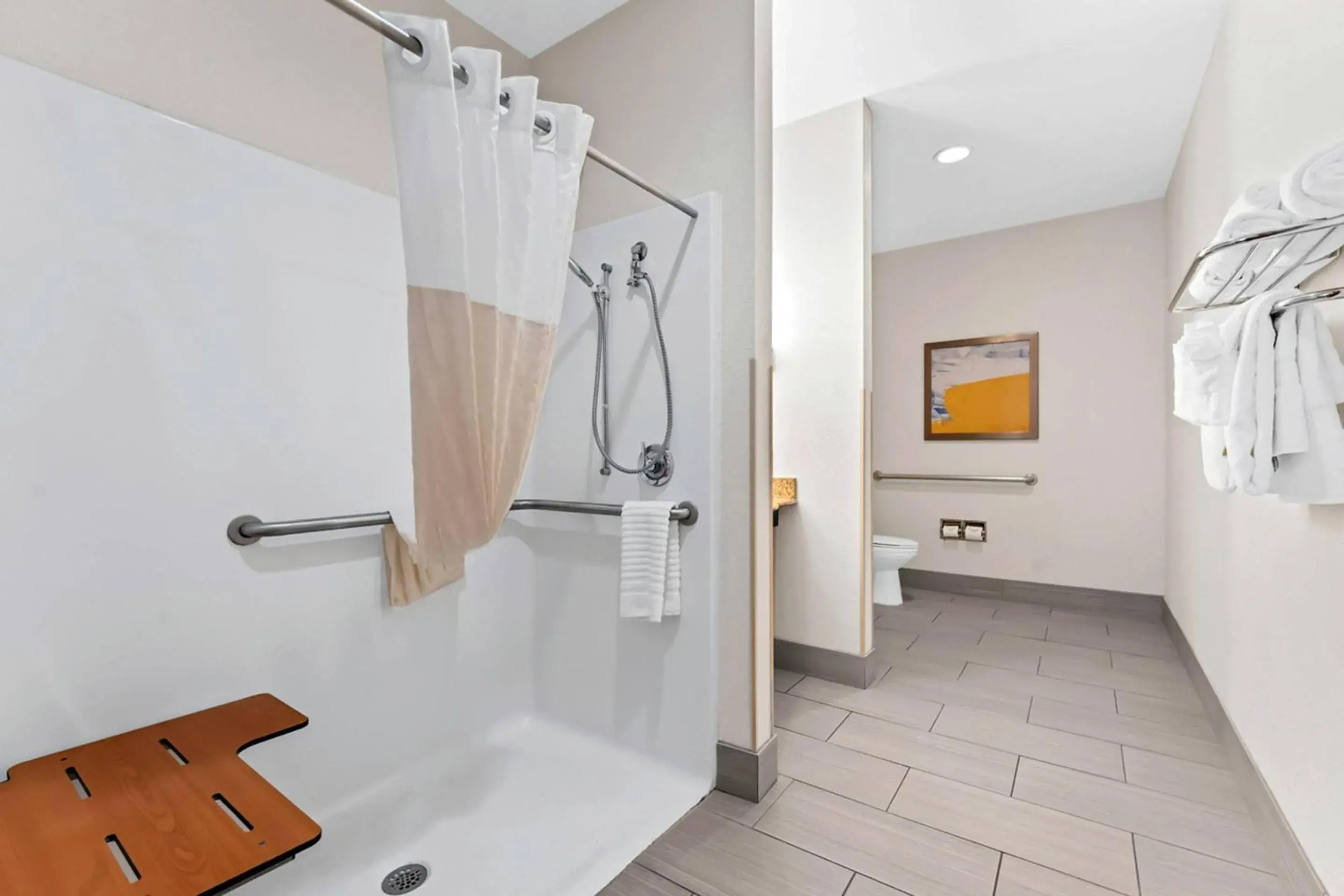 Bedroom in Comfort Suites Augusta Riverwatch Bedroom in Comfort Suites Augusta Riverwatch