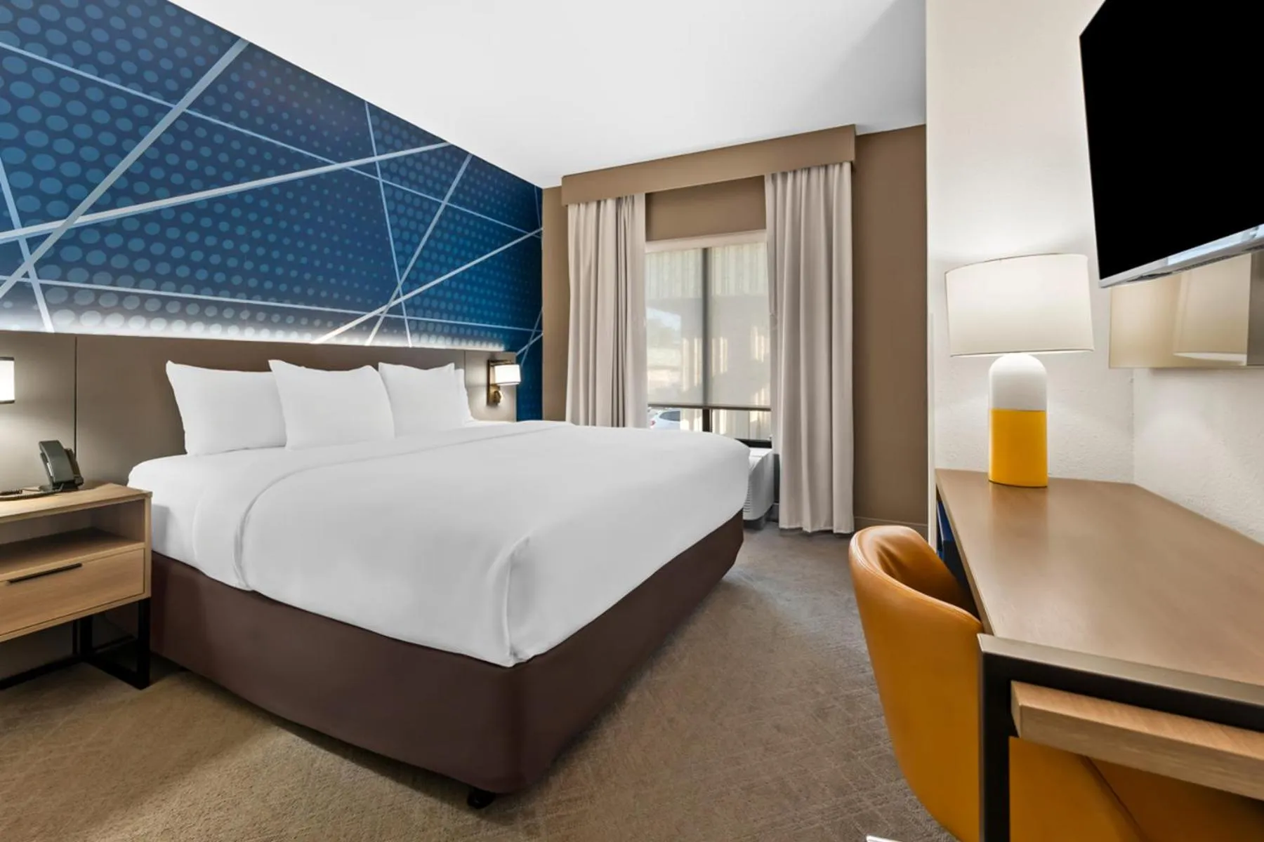 acessibility, Bed in Comfort Suites Augusta Riverwatch