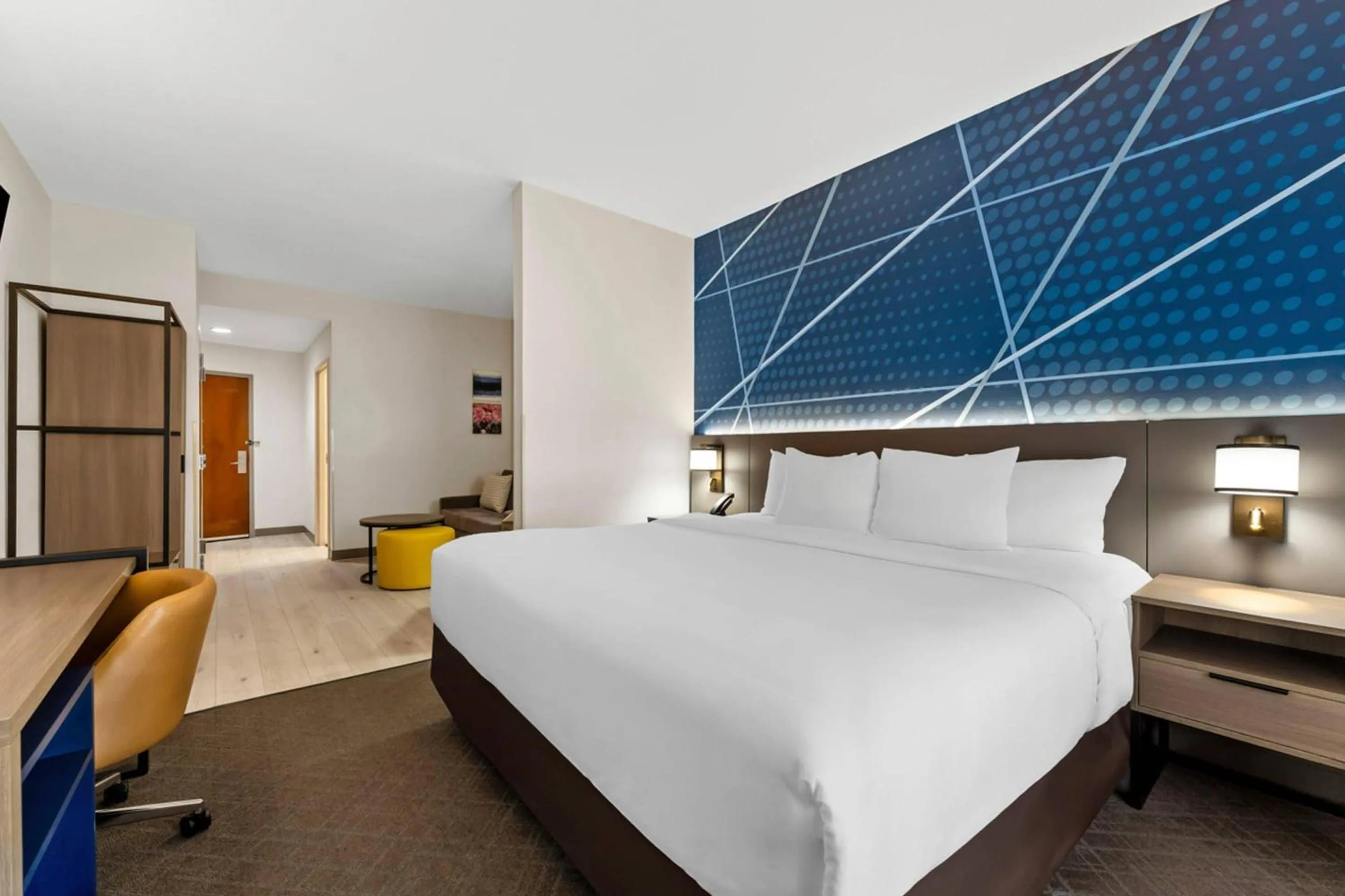 Bedroom, Bed in Comfort Suites Augusta Riverwatch