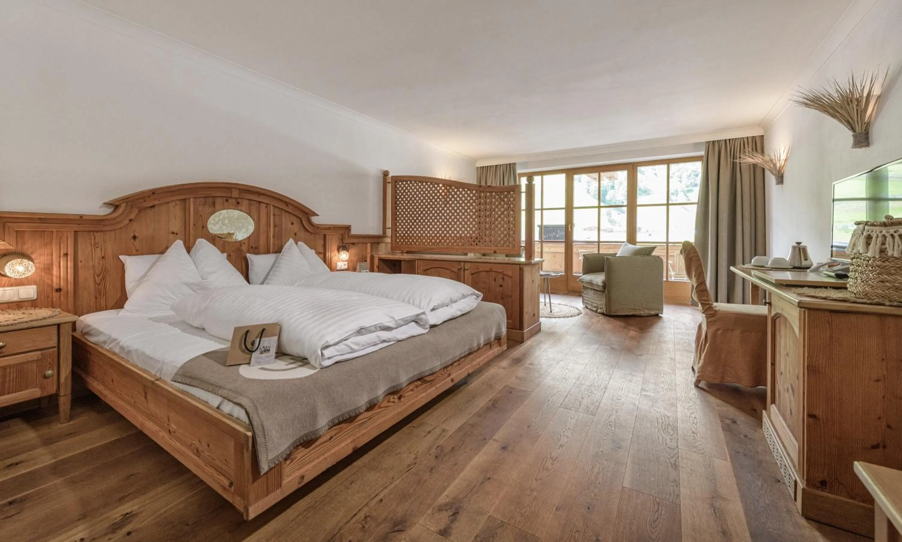 Photo of the whole room, Bed in Alpin Juwel - Bio und Lifestylehotel