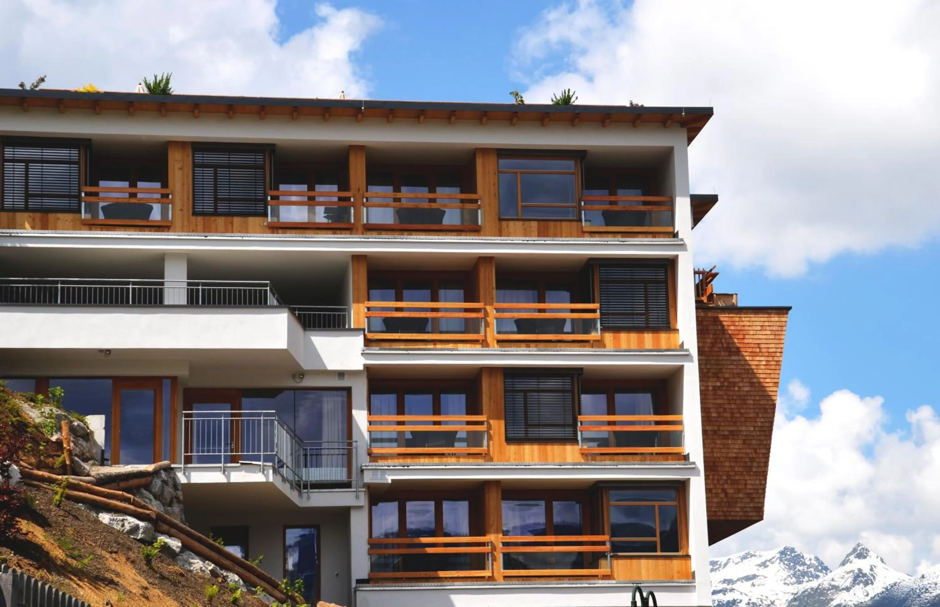 Facade/entrance in Alpin Juwel - Bio und Lifestylehotel