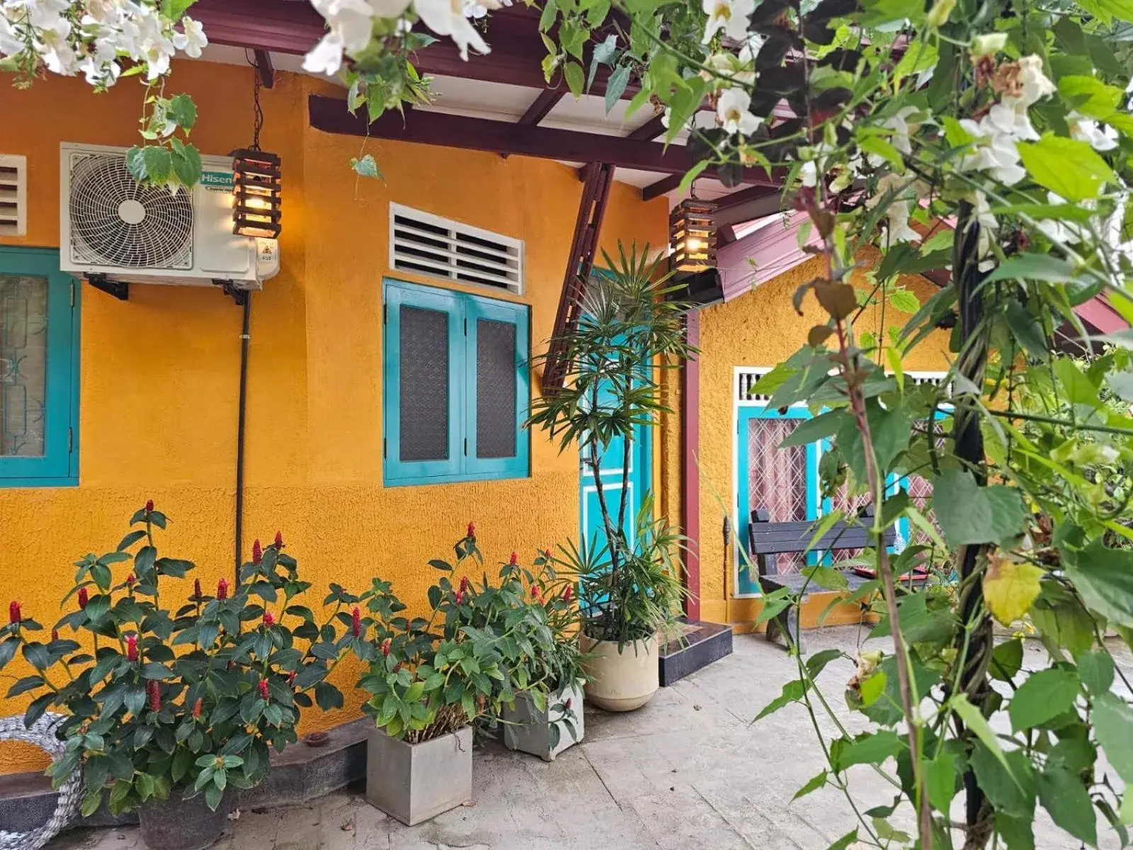 Superior Double Room - single occupancy in Optimum Residencies Superior Double Room - single occupancy in Optimum Residencies