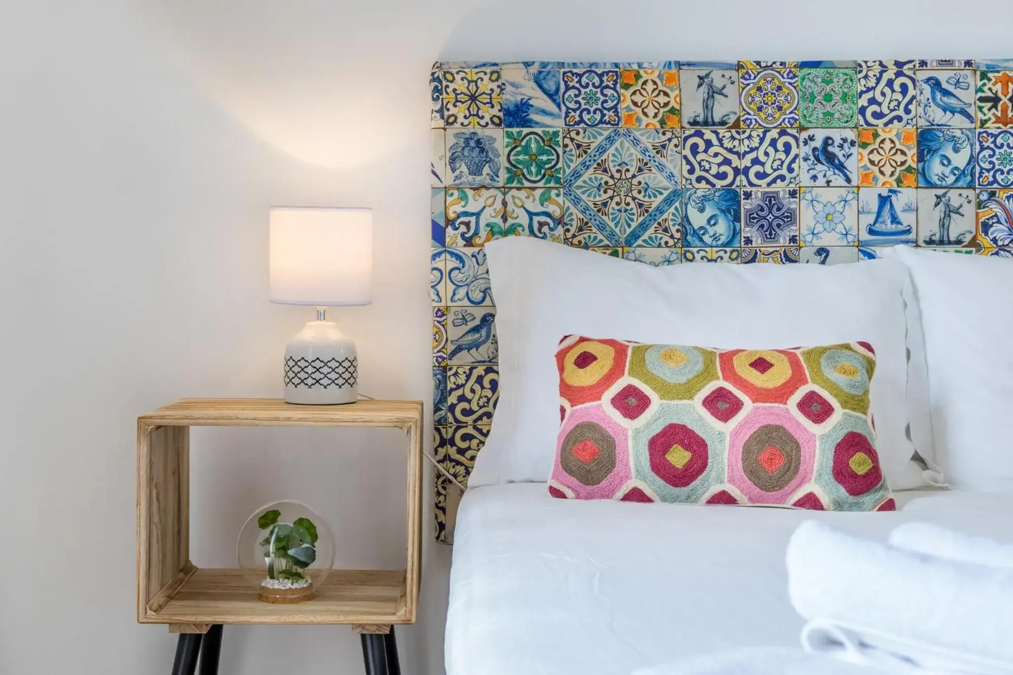 Double Room with Shared Bathroom in The Color Hostel Double Room with Shared Bathroom in The Color Hostel