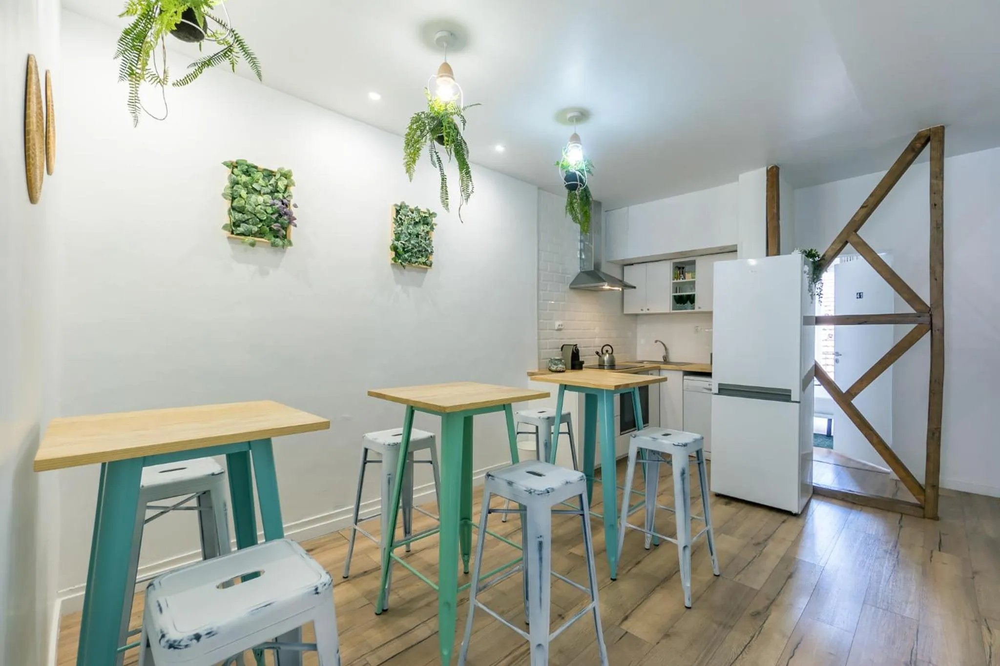 Lounge or bar in The Color Hostel