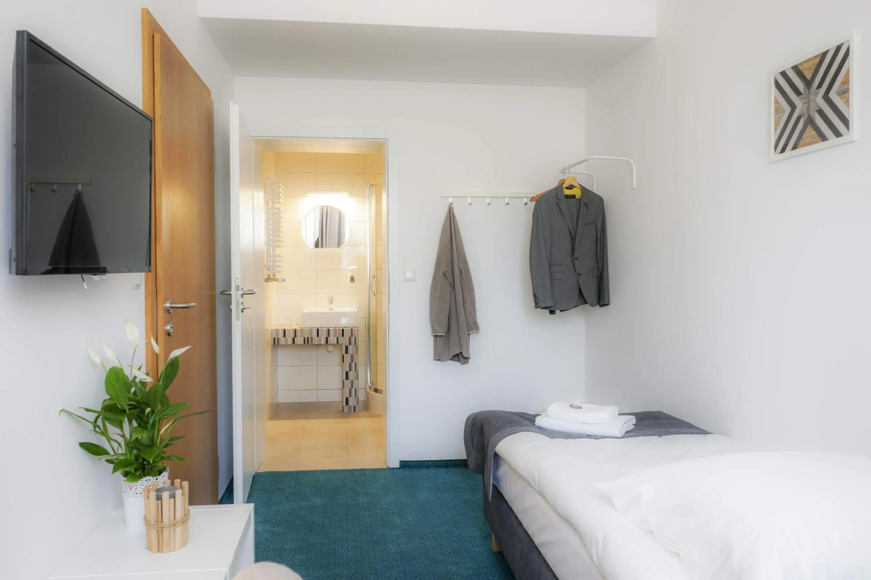 Bed in Hotel Inner City