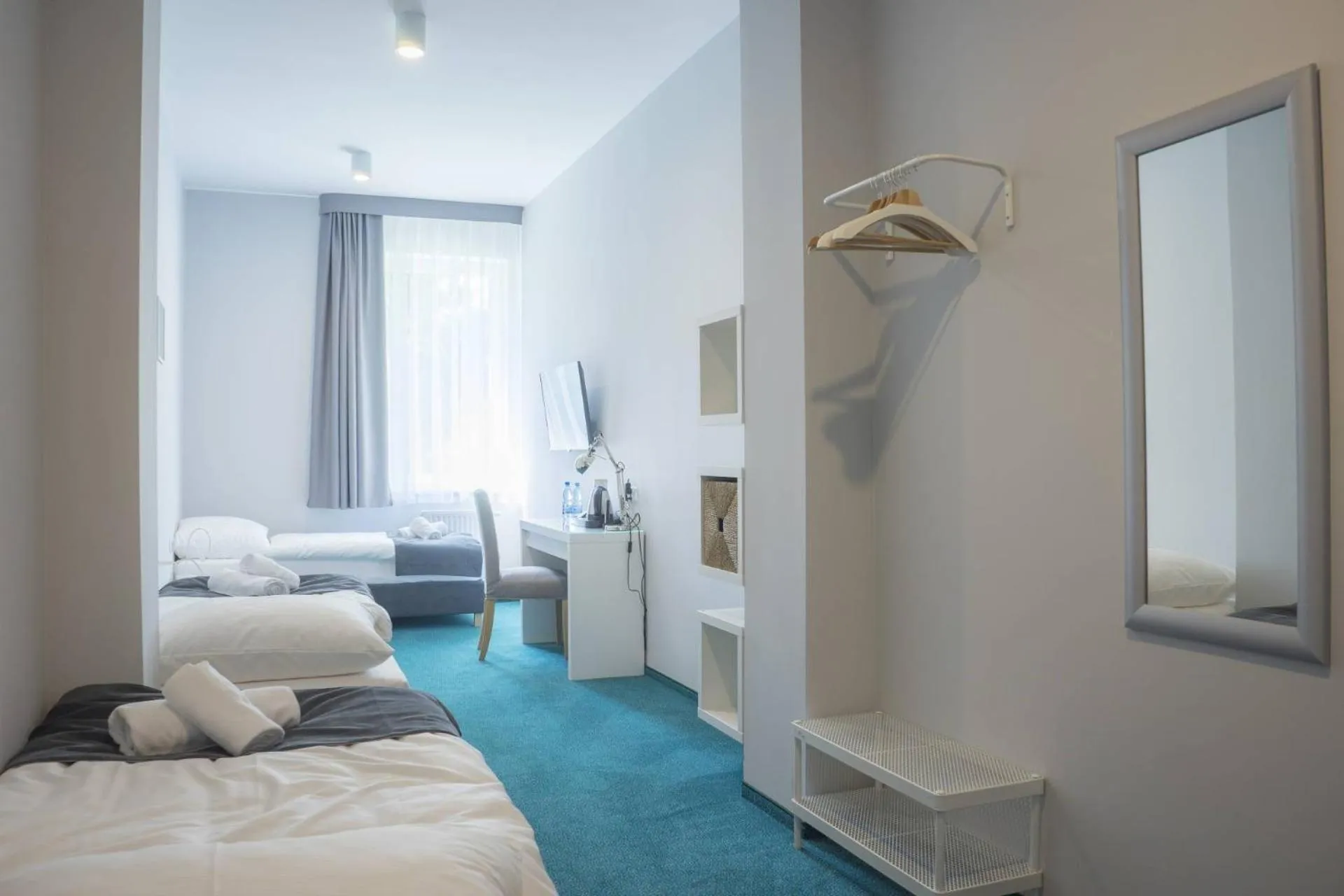 Photo of the whole room, Bed in Hotel Inner City