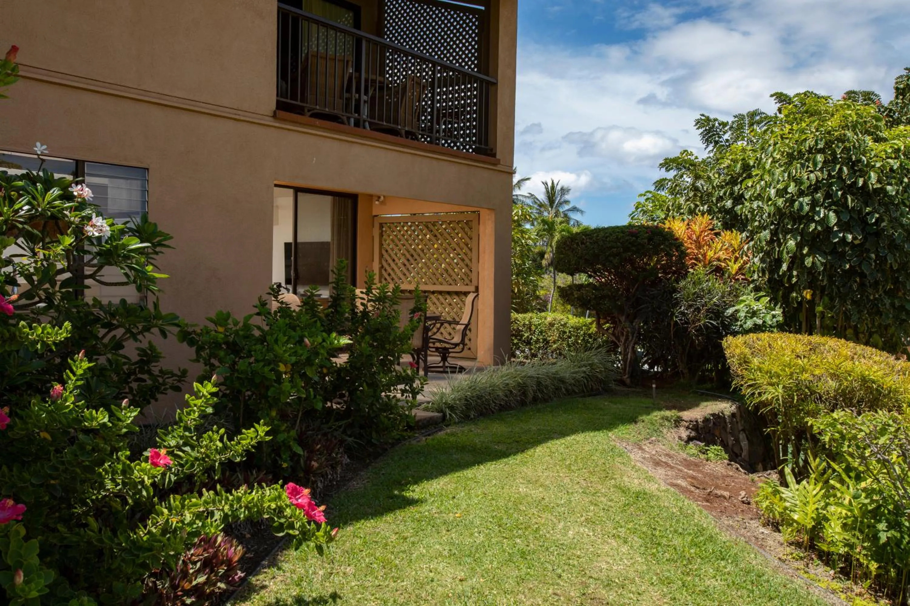 Property building in Wailea Ekahi Village - CoralTree Residence Collection