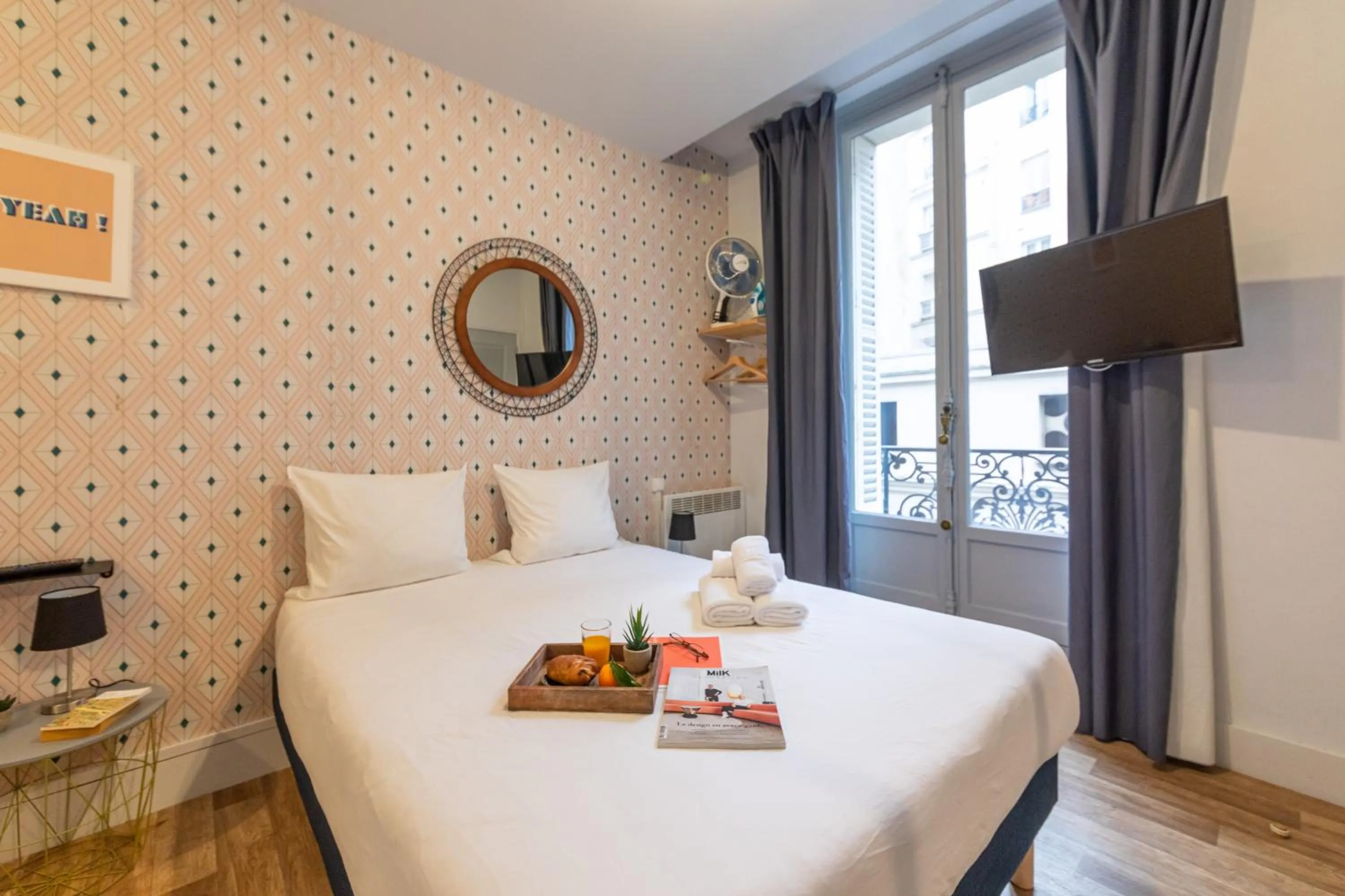 Bed in WS Hôtel de Ville - Musée Pompidou