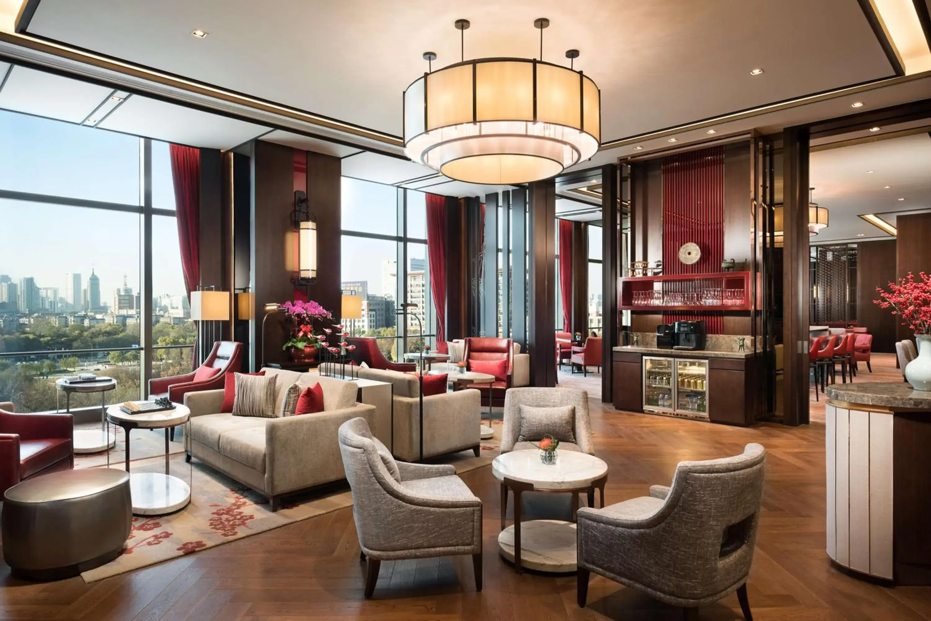 Lounge or bar in Shangri-La Jinan Lounge or bar in Shangri-La Jinan