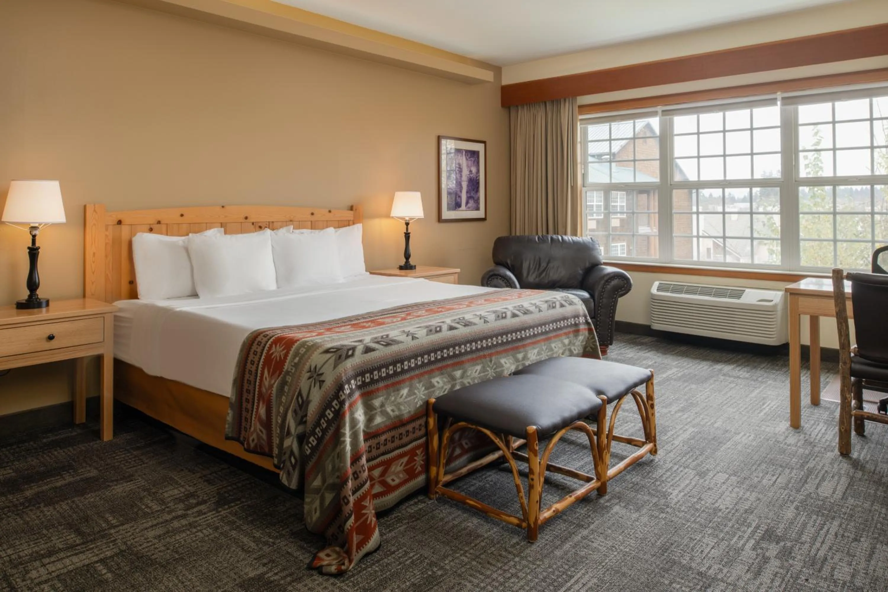 Bed in Heathman Lodge