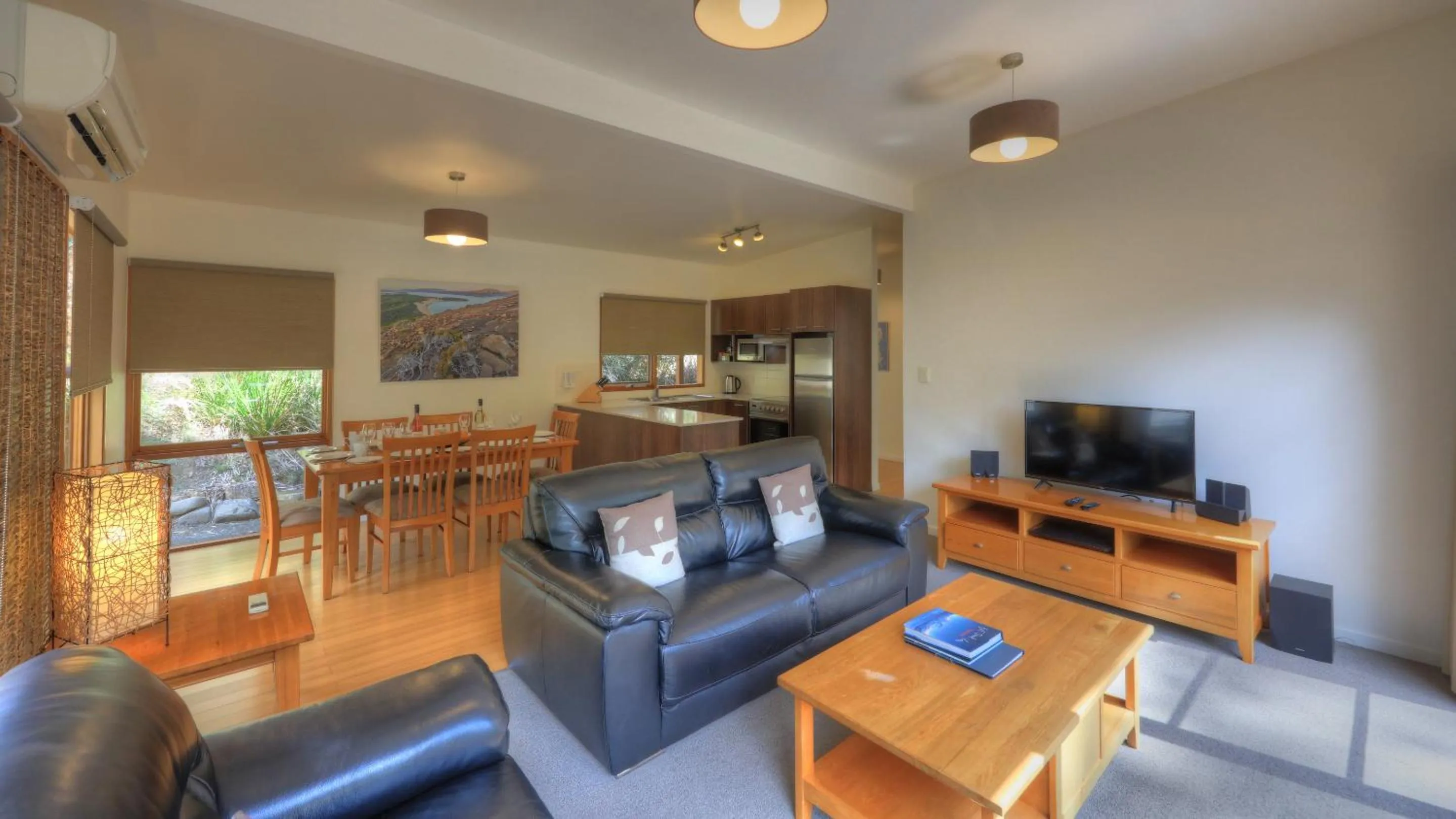 Living room in Stewarts Bay Lodge