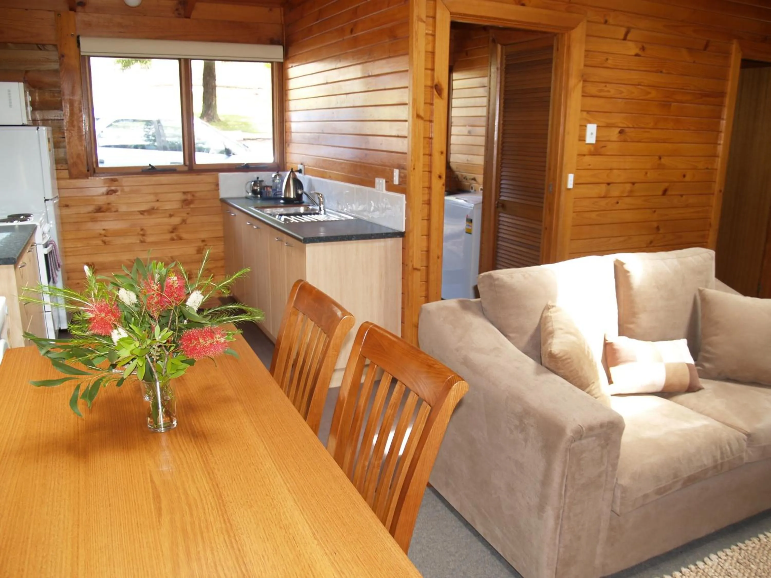 Kitchen or kitchenette in Stewarts Bay Lodge