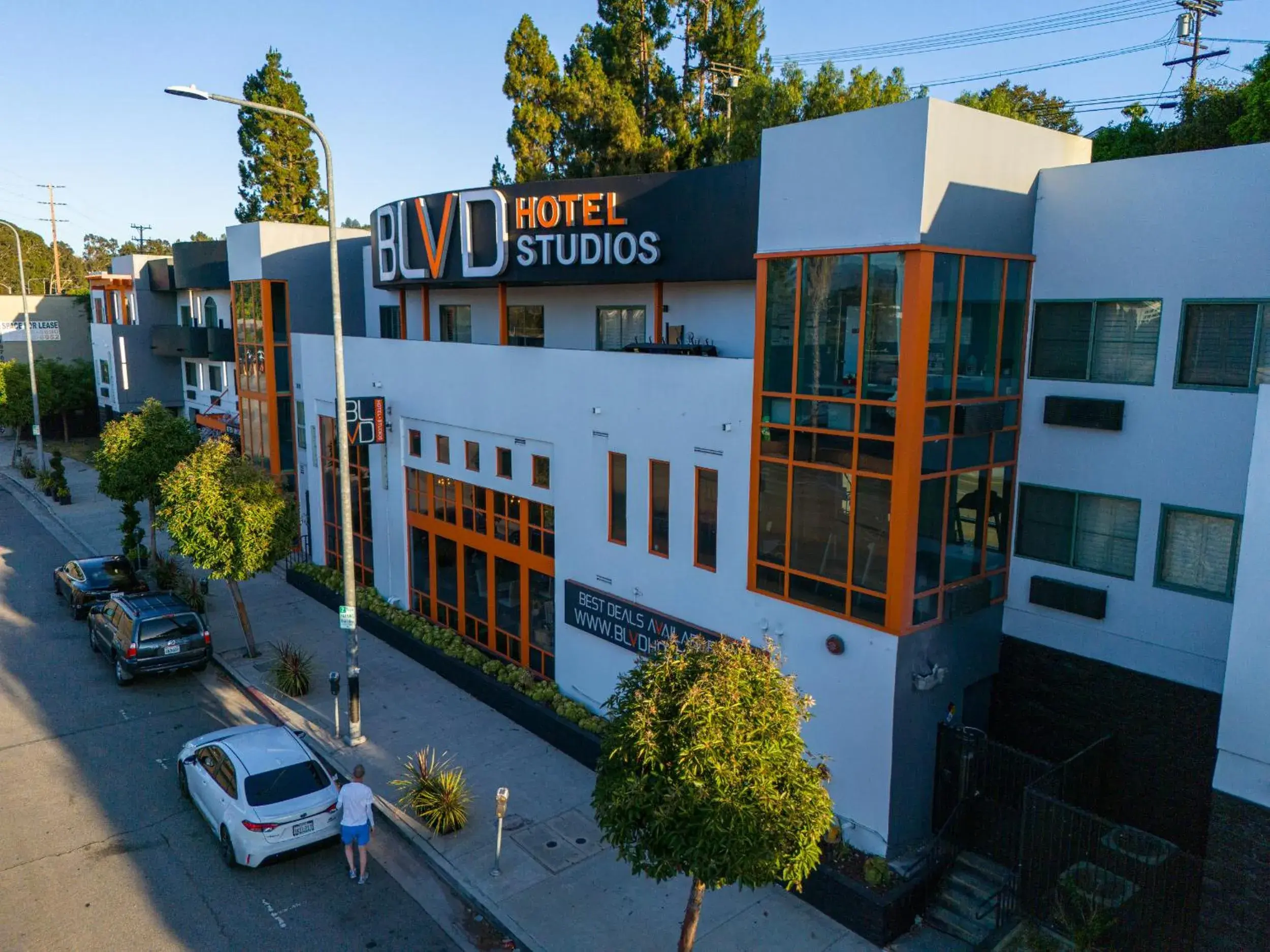 Property building in BLVD Hotel and Studios Universal-Hollywood, an Ascend Collection Hotel Property building in BLVD Hotel and Studios Universal-Hollywood, an Ascend Collection Hotel