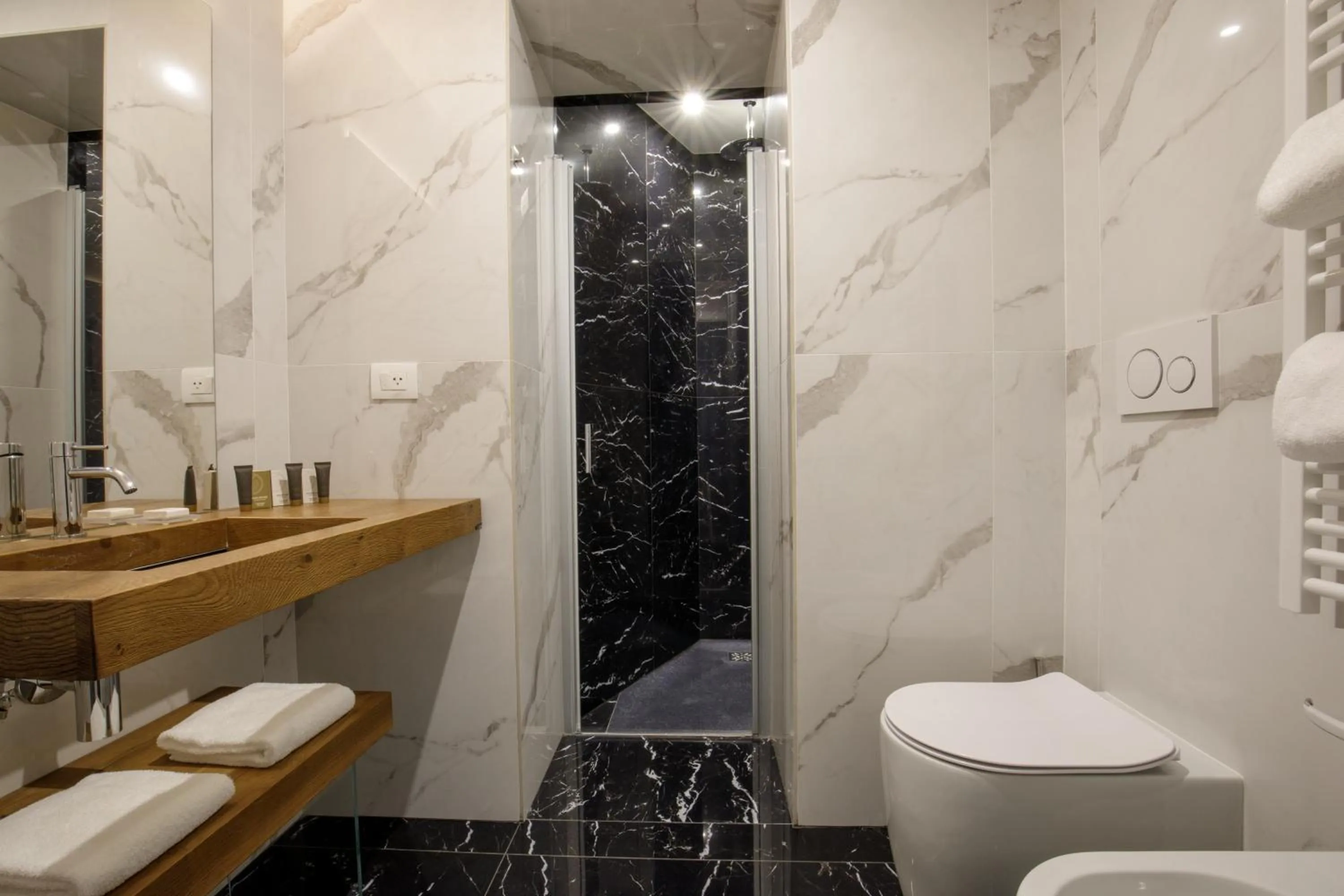 Bathroom in Hotel Regno