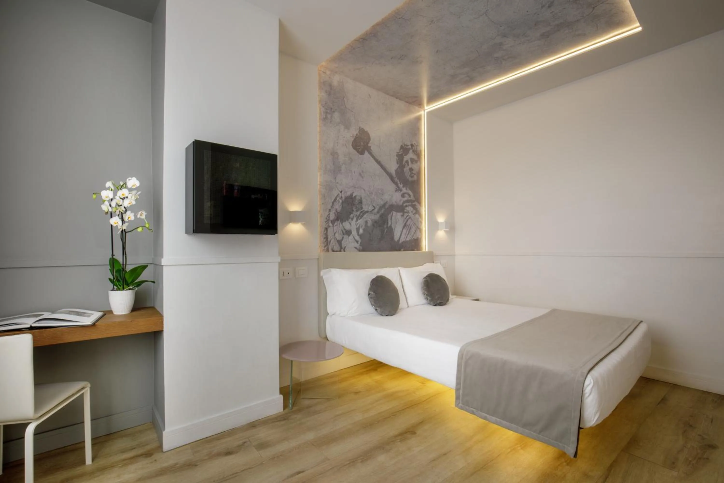 Bedroom, Bed in Hotel Regno