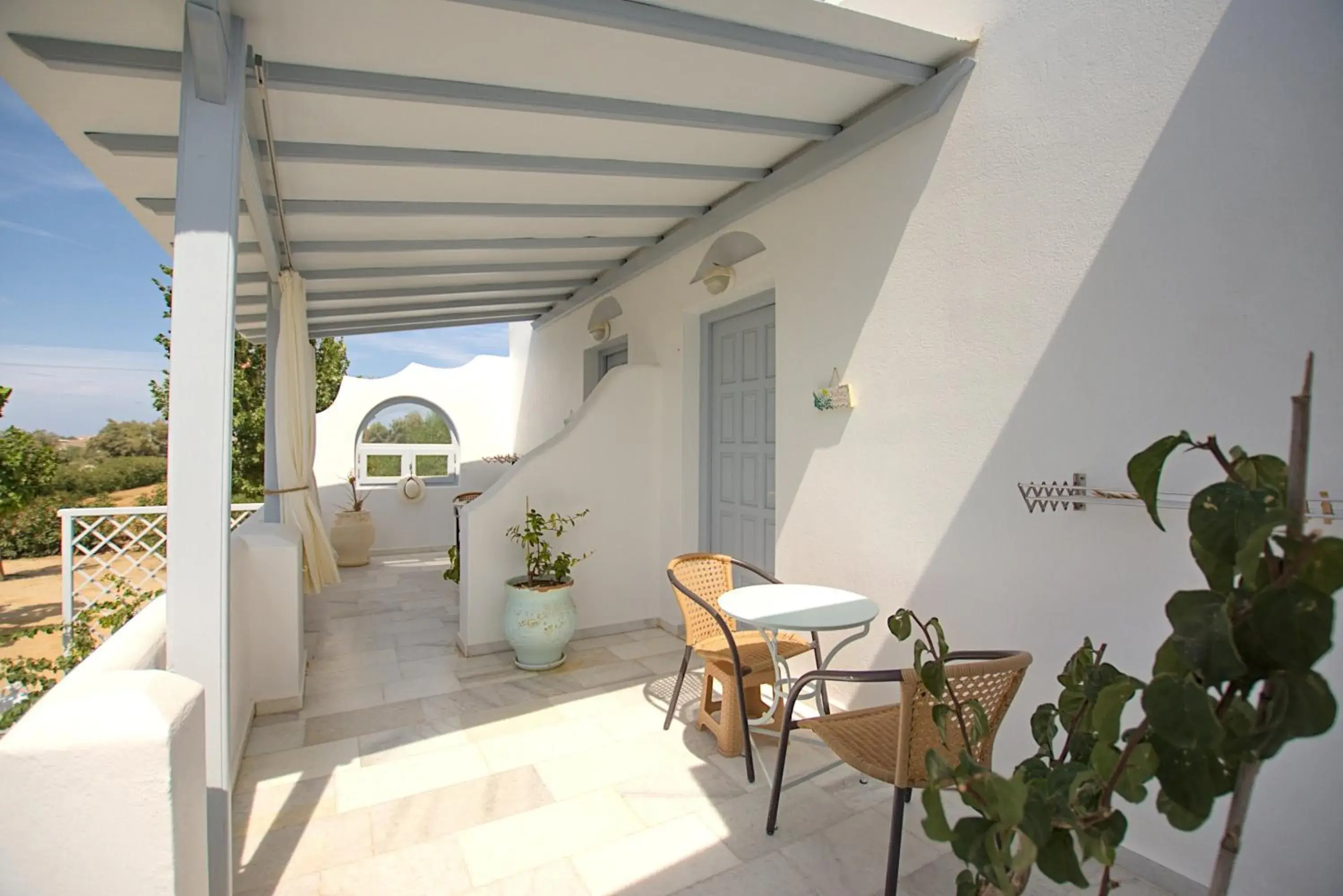 Twin Room with Sea View in Maroussa Studios Twin Room with Sea View in Maroussa Studios
