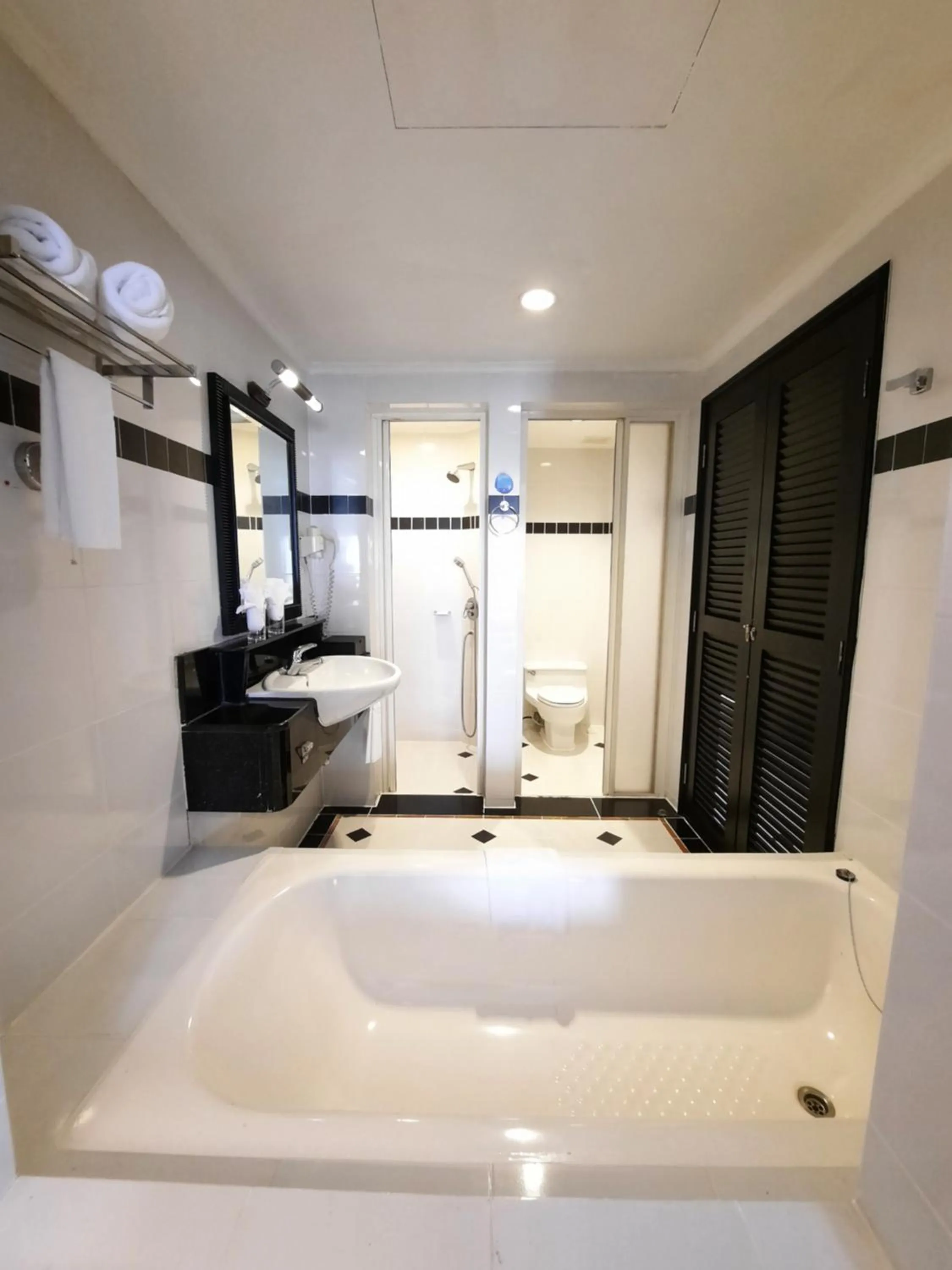 Shower in Resorts World Kijal