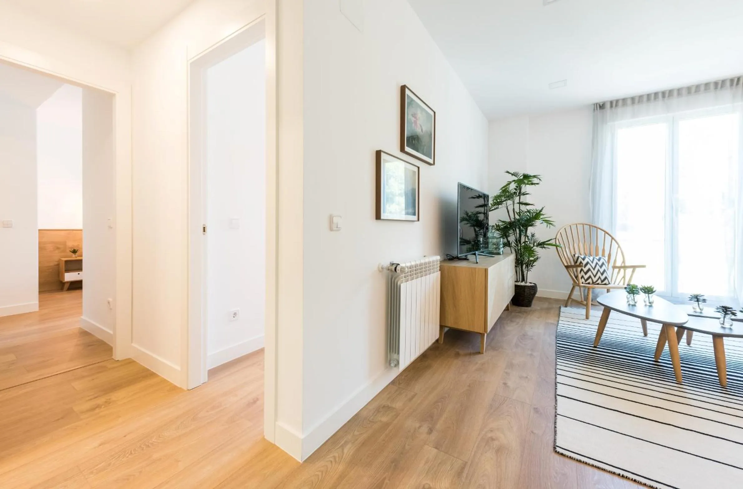 TV and multimedia in Plaza de España Skyline