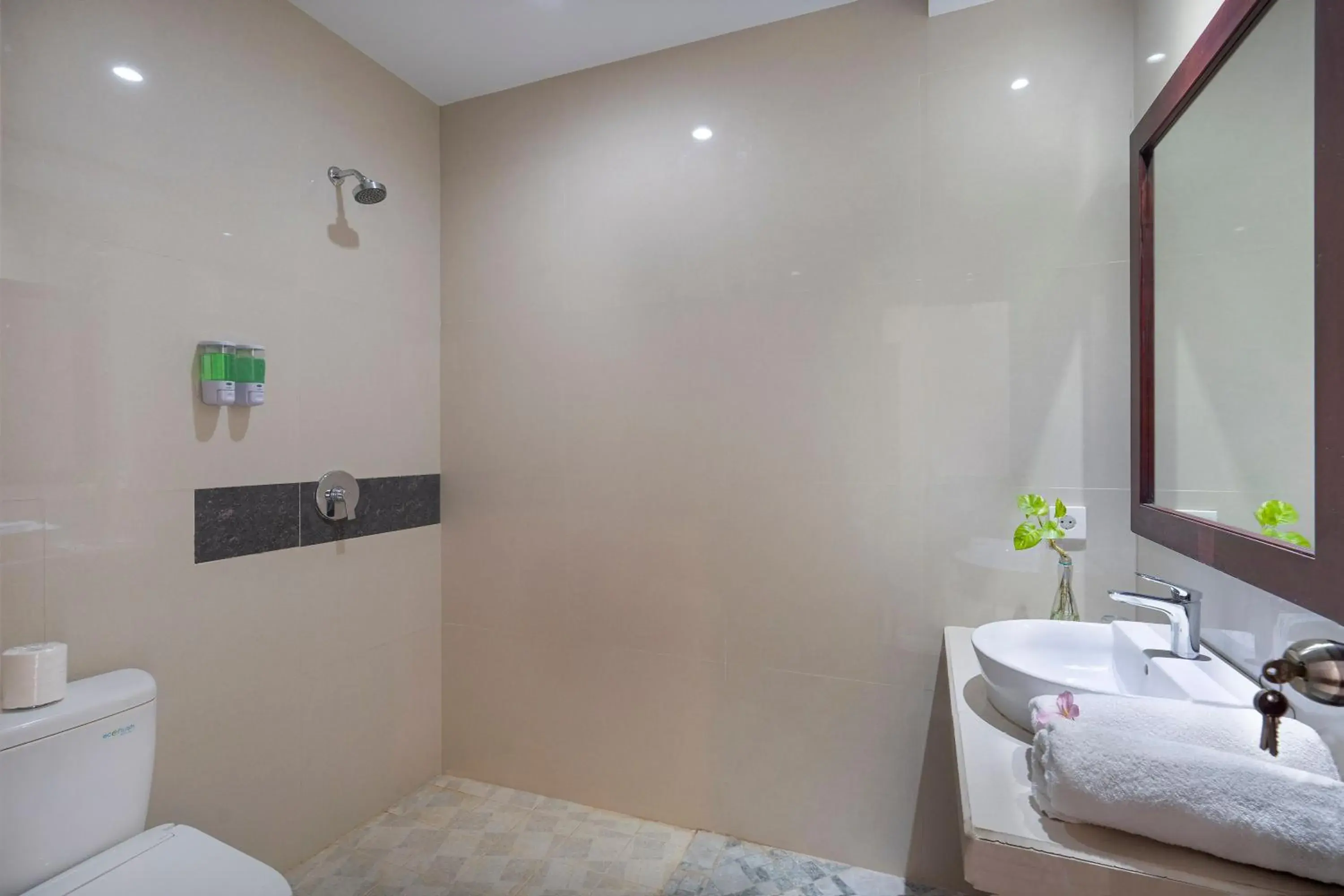 Shower, Bathroom in Kusuma Resort Seminyak