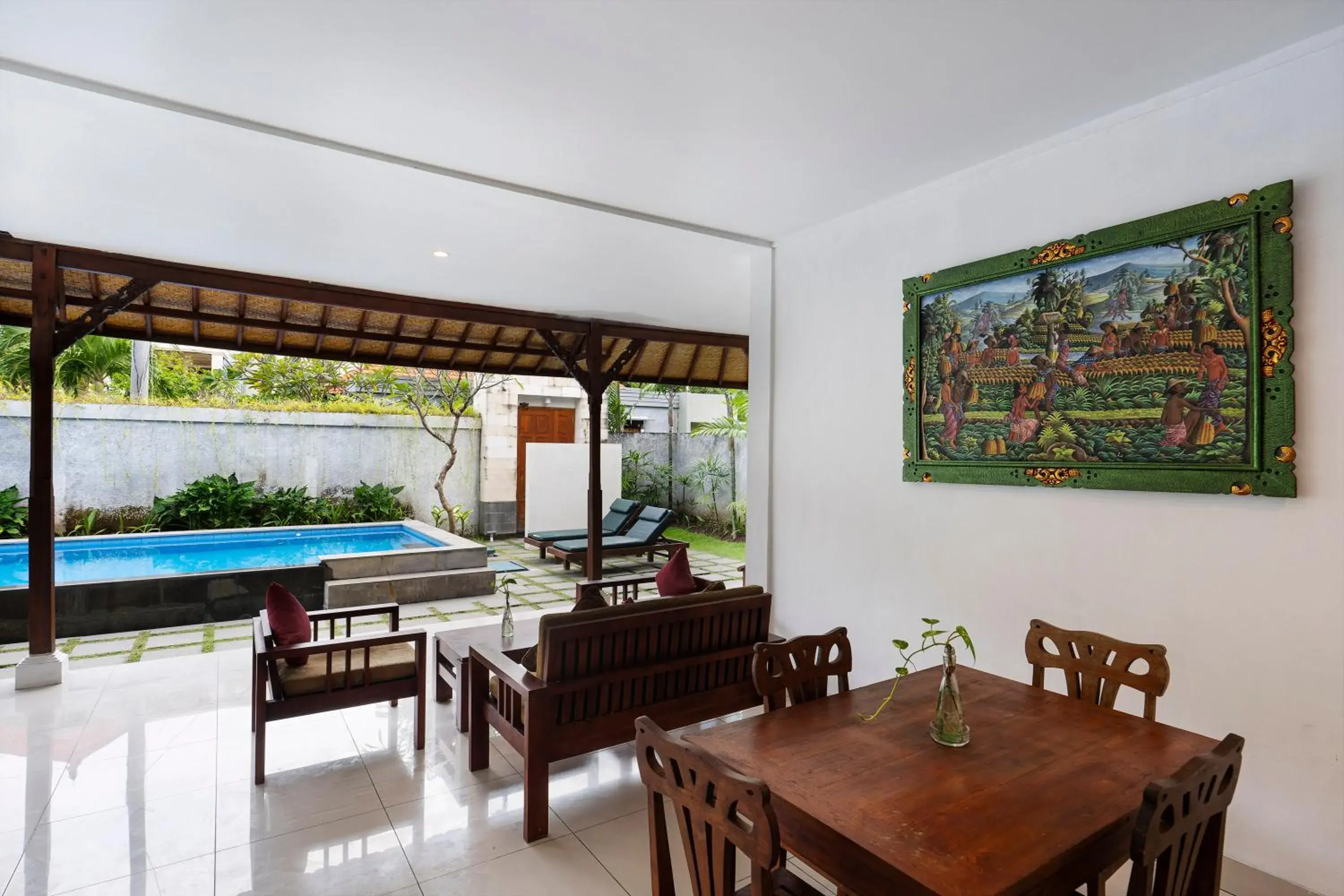 Living room, Restaurant/Places to Eat in Kusuma Resort Seminyak