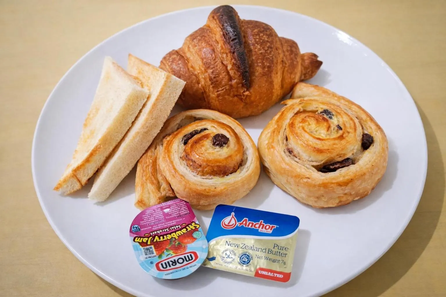 Food in Kusuma Resort Seminyak