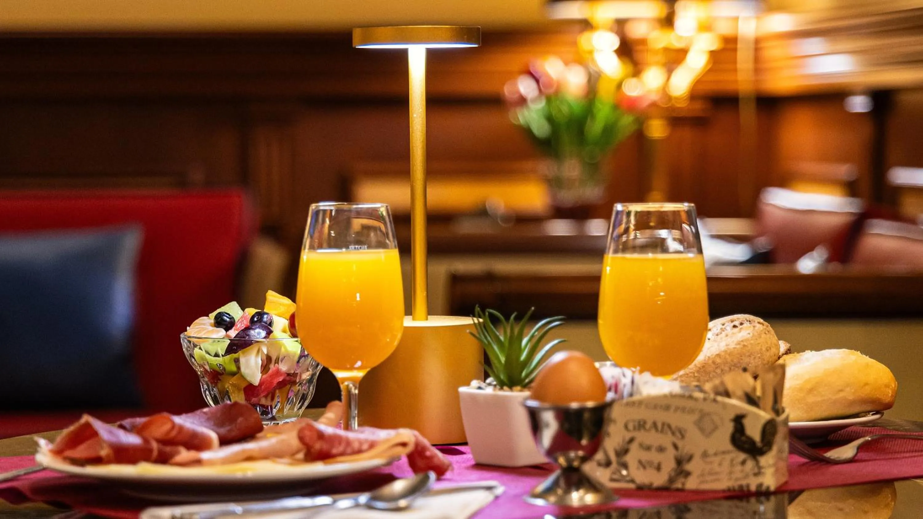 Continental breakfast in Hotel Manfredi Suite In Rome