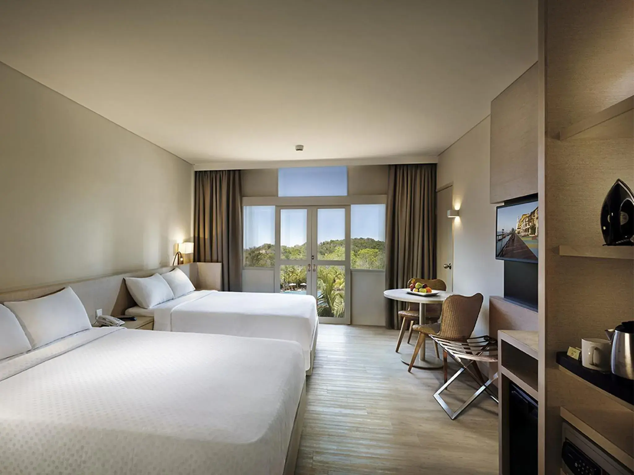 Shower, Bed in Resorts World Langkawi Shower, Bed in Resorts World Langkawi