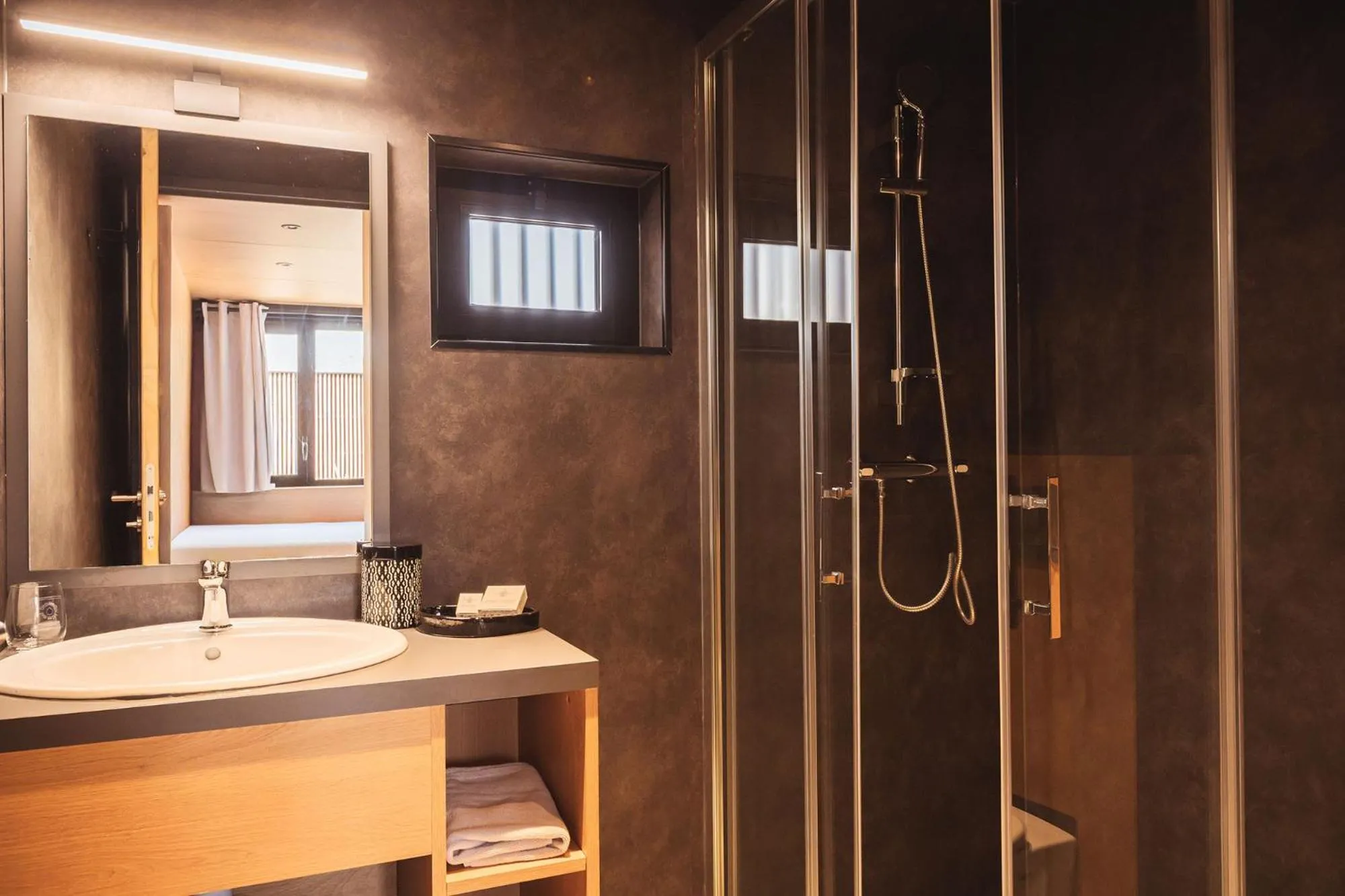 Bathroom in Les Prairies de la Mer