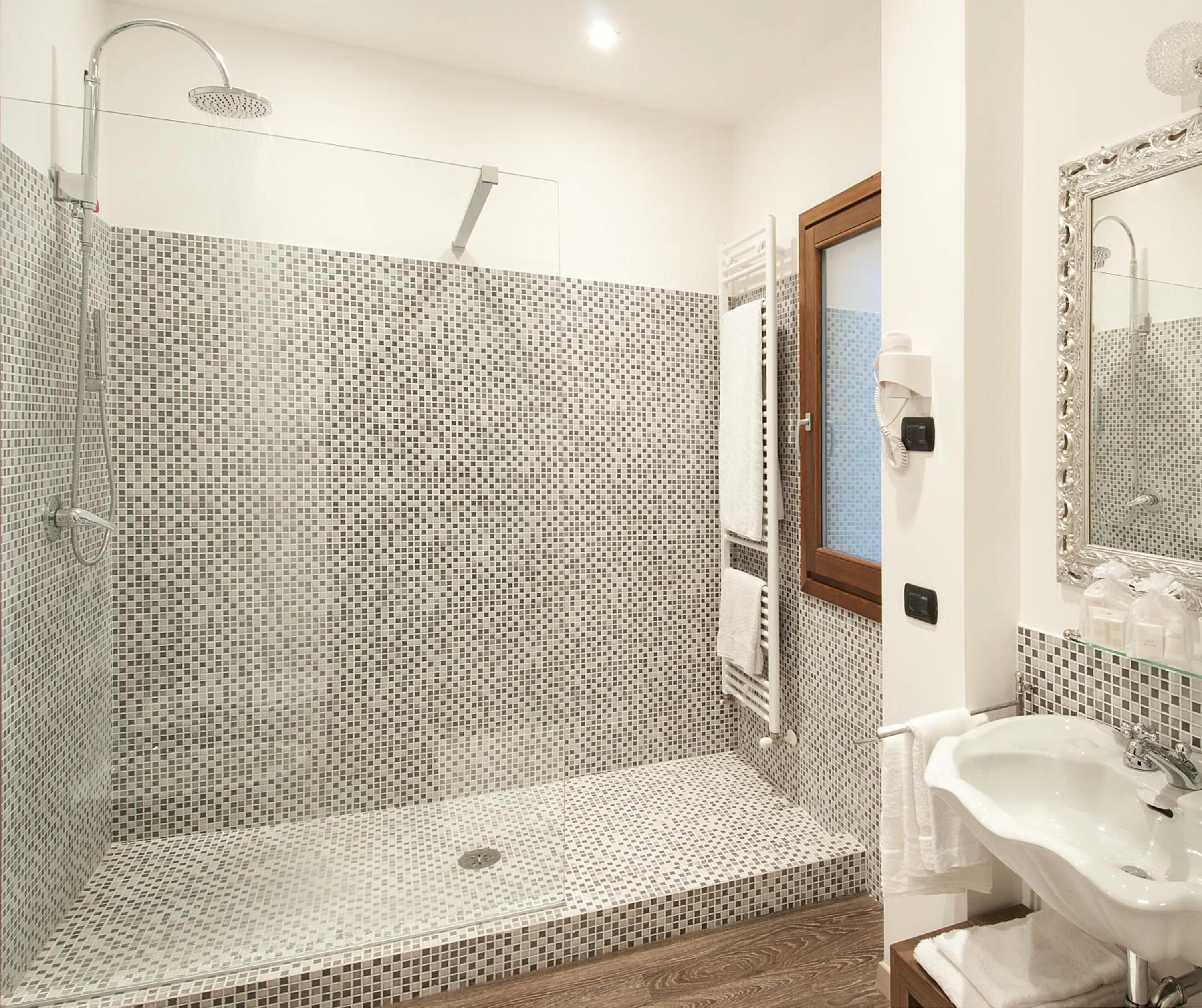 Bathroom in Bed&Garden