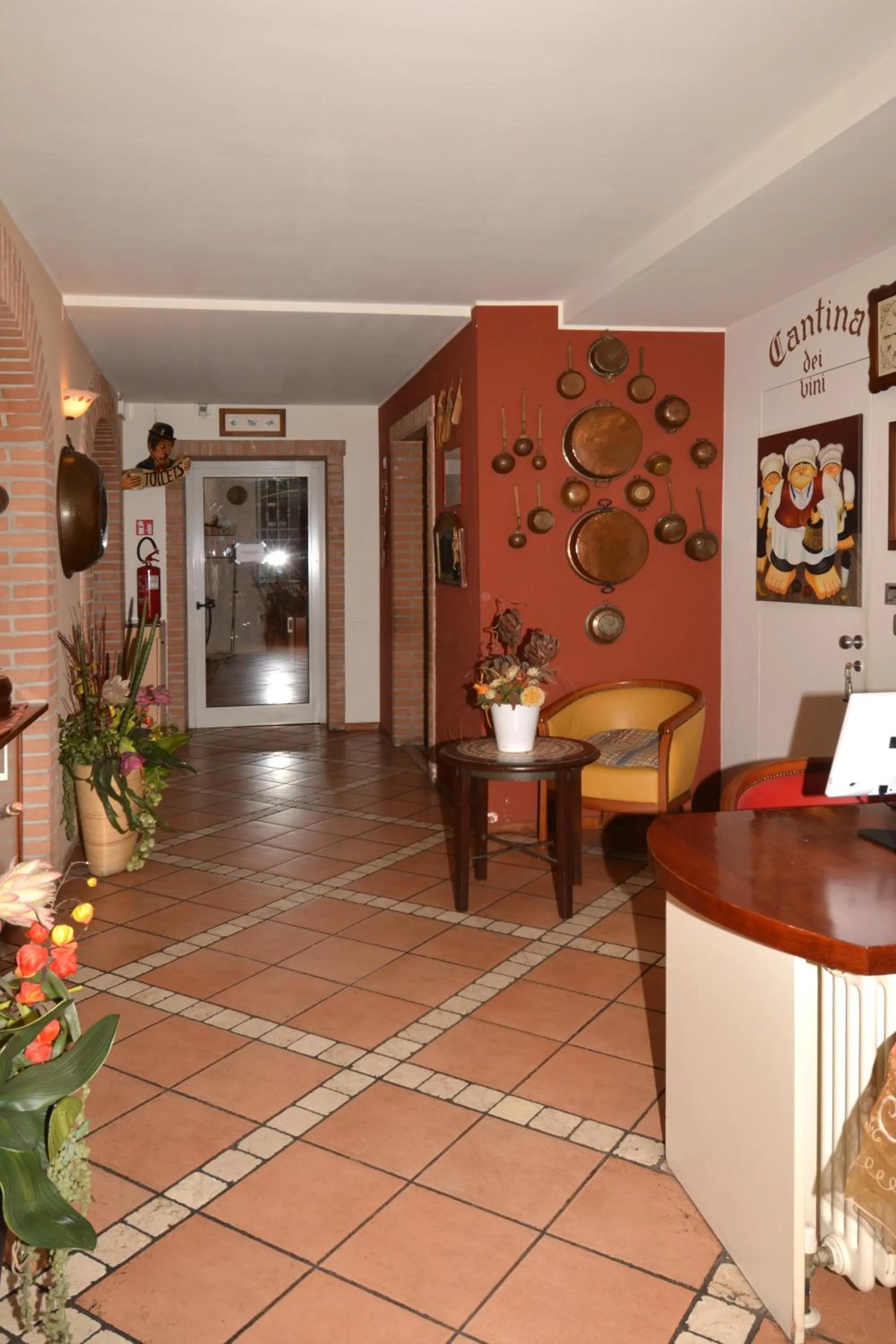 Restaurant/places to eat in Albergo Cavallucci