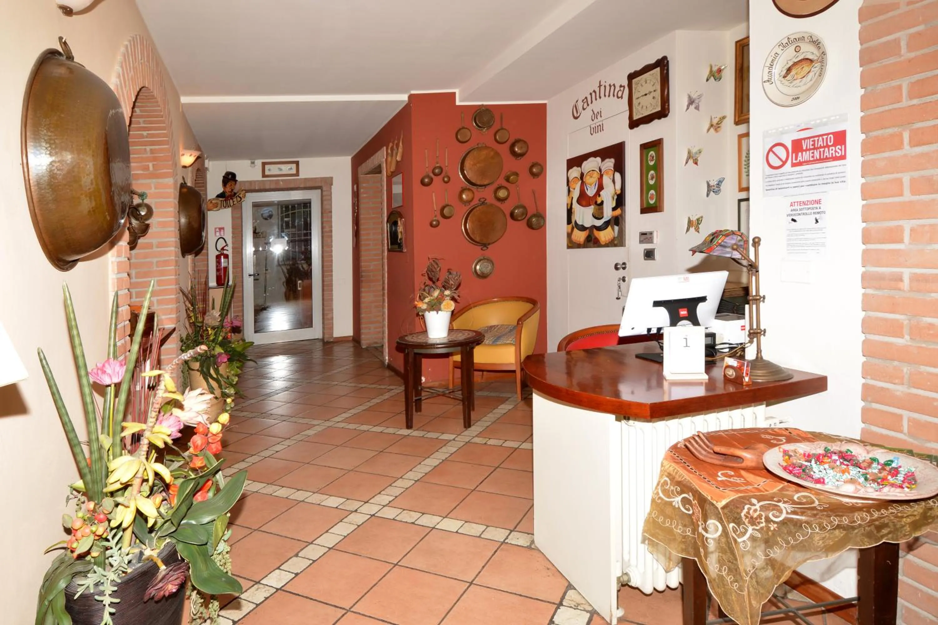 Restaurant/places to eat in Albergo Cavallucci