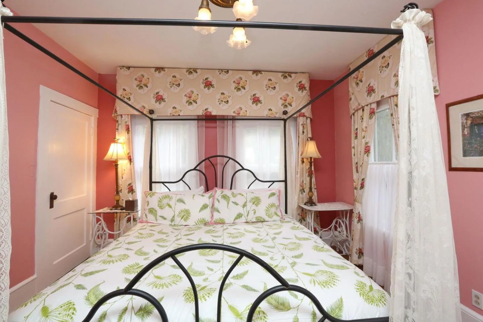 Photo of the whole room, Bed in Historic Sevilla House (Adults only)