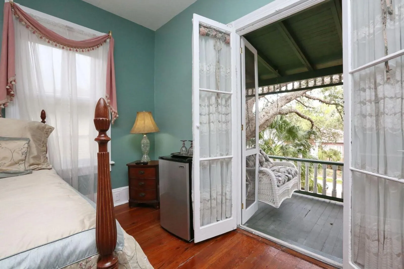 Balcony/Terrace, Bed in Historic Sevilla House (Adults only)