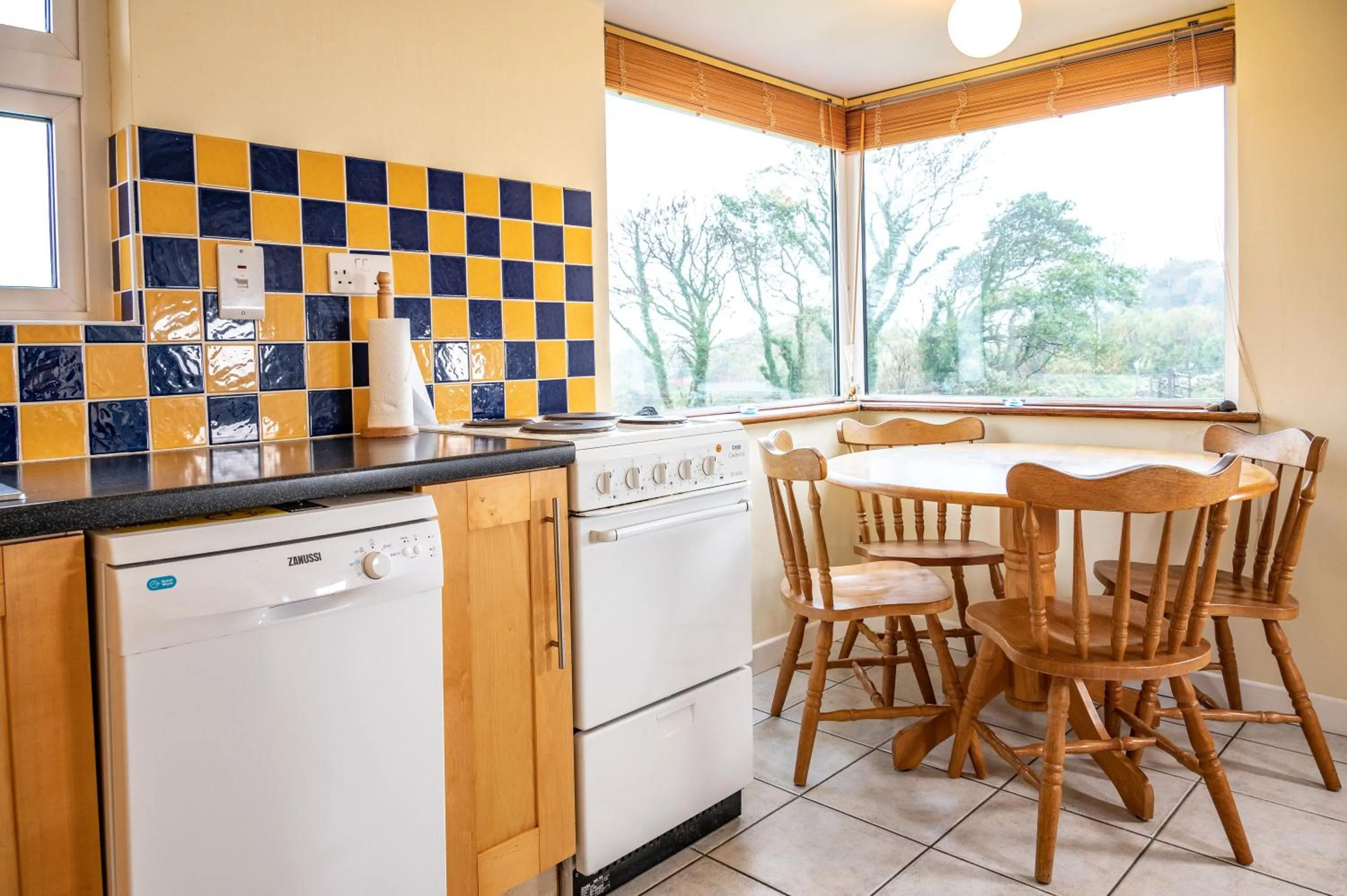 Nevins Newfield Inn Ltd