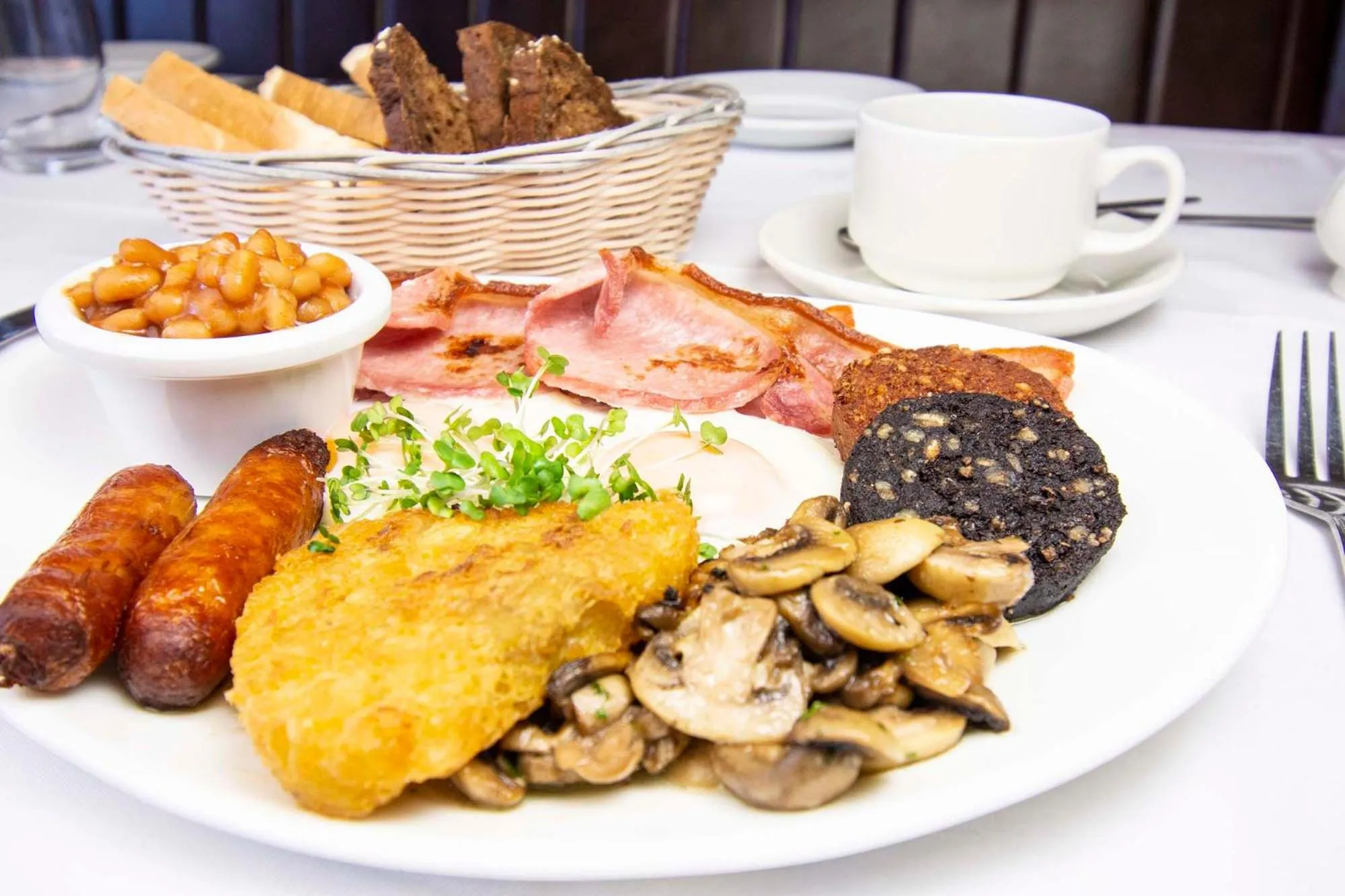 Nevins Newfield Inn Ltd