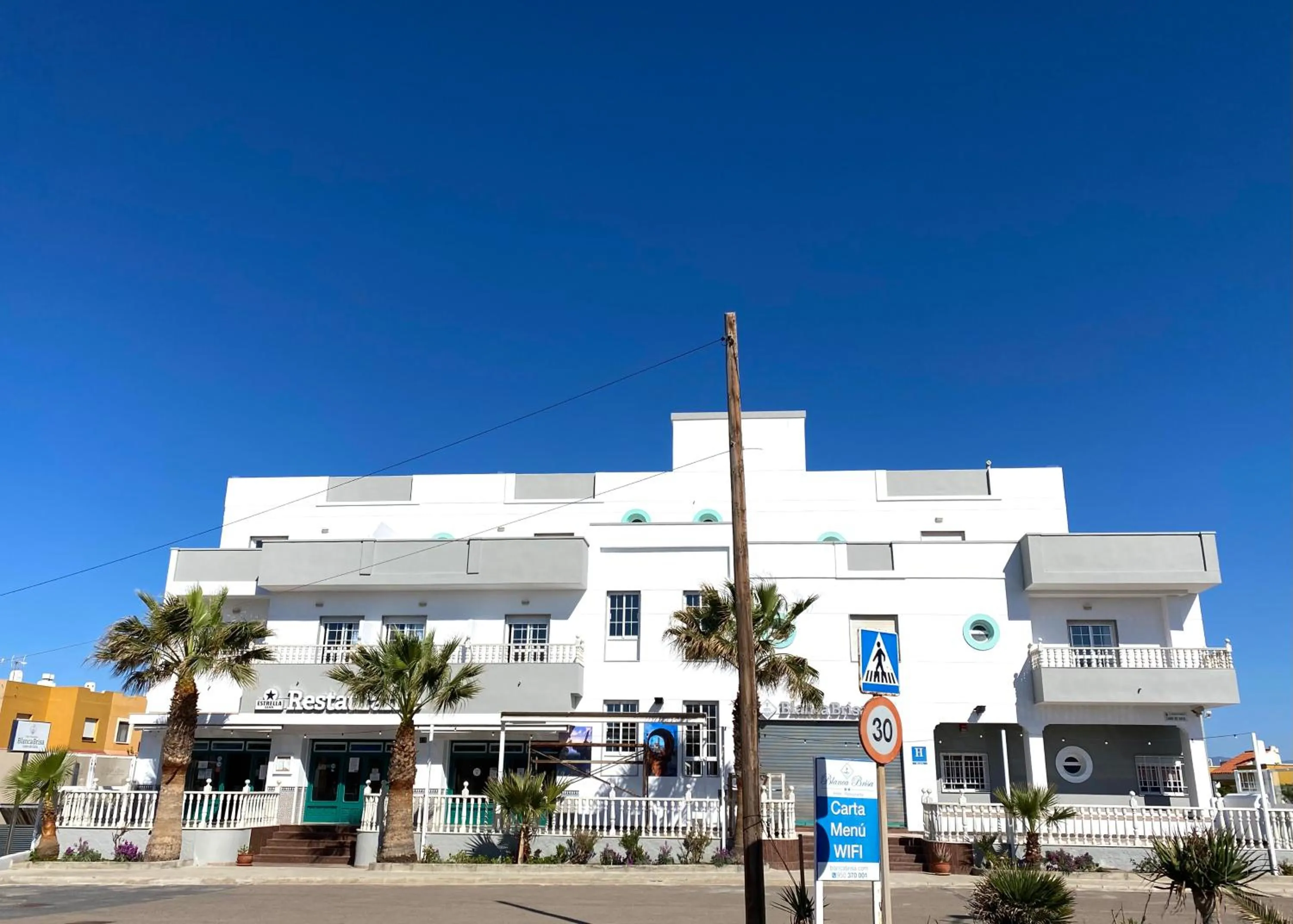 Property building in Hotel Blanca Brisa Cabo de Gata