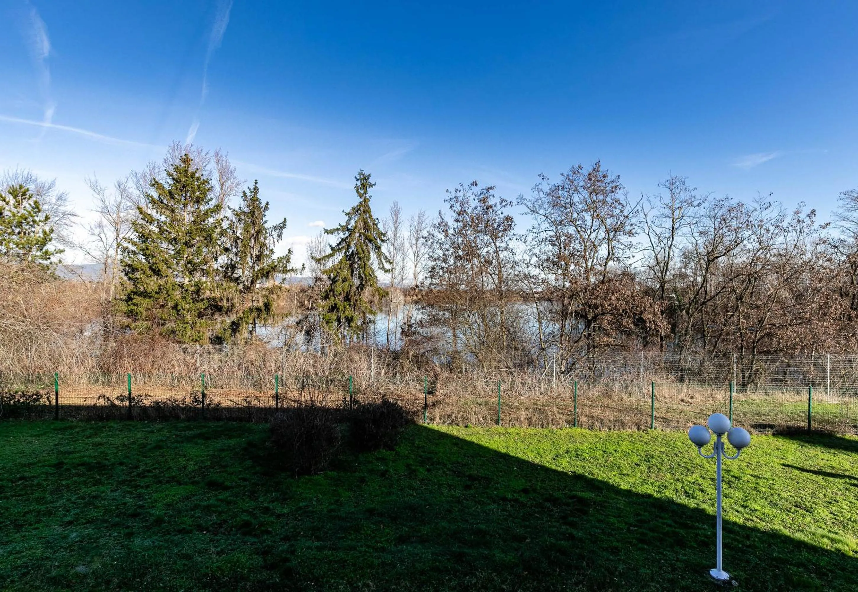 Garden view in B&B HOTEL Colmar Lumière
