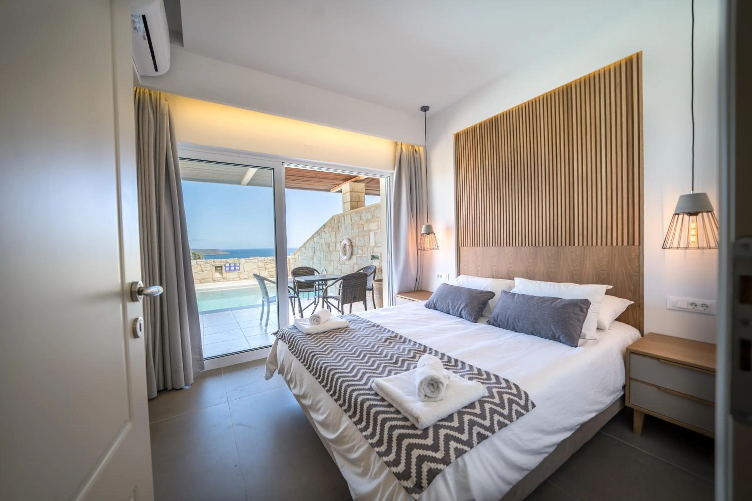 Bed in Lofos Village Chania